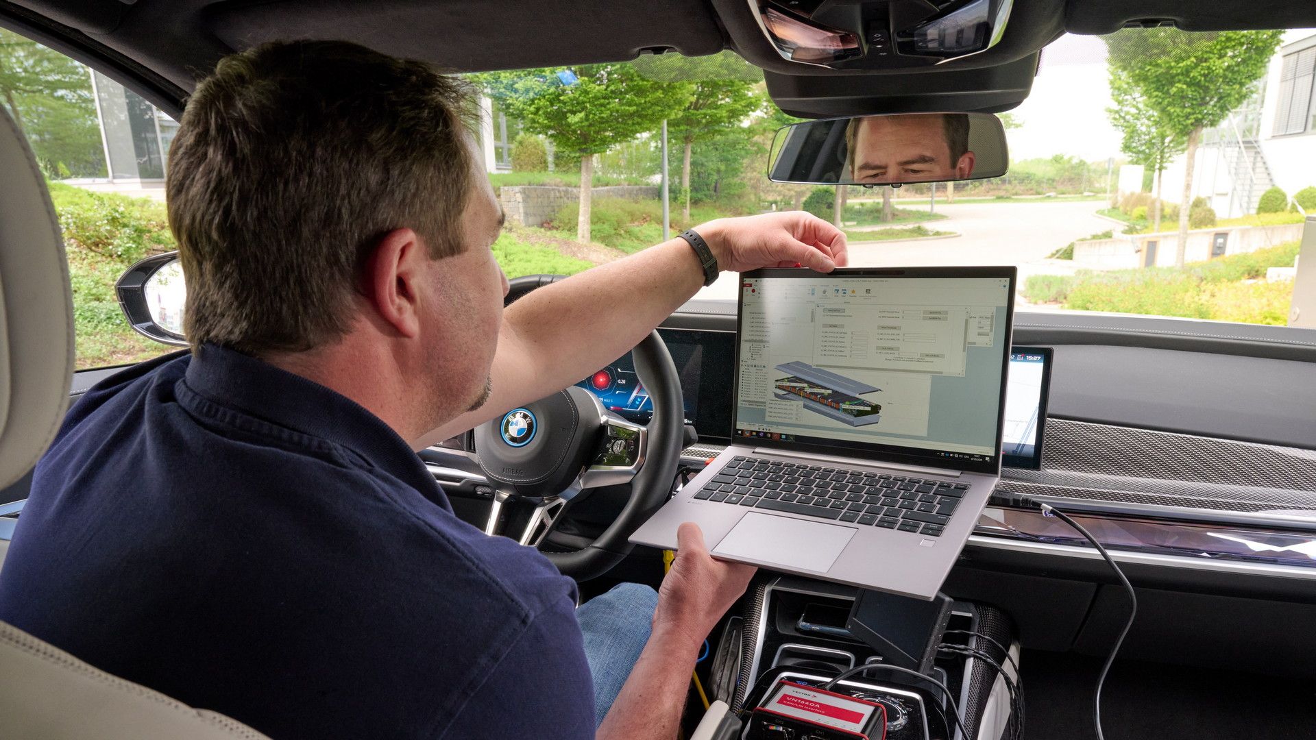 BMW i7 Solid-State battery mule (2)