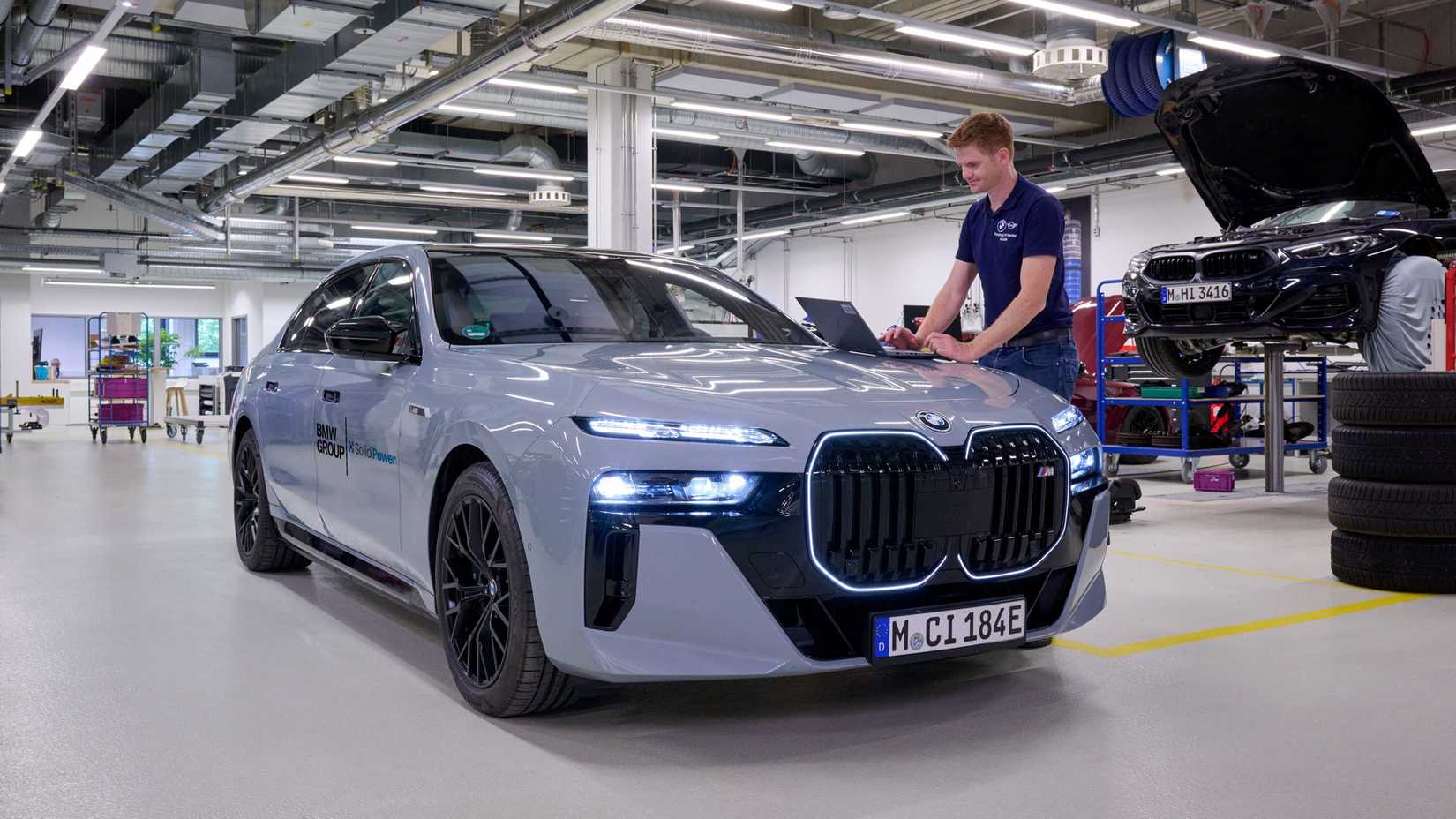 BMW i7 Solid-State battery mule (3)
