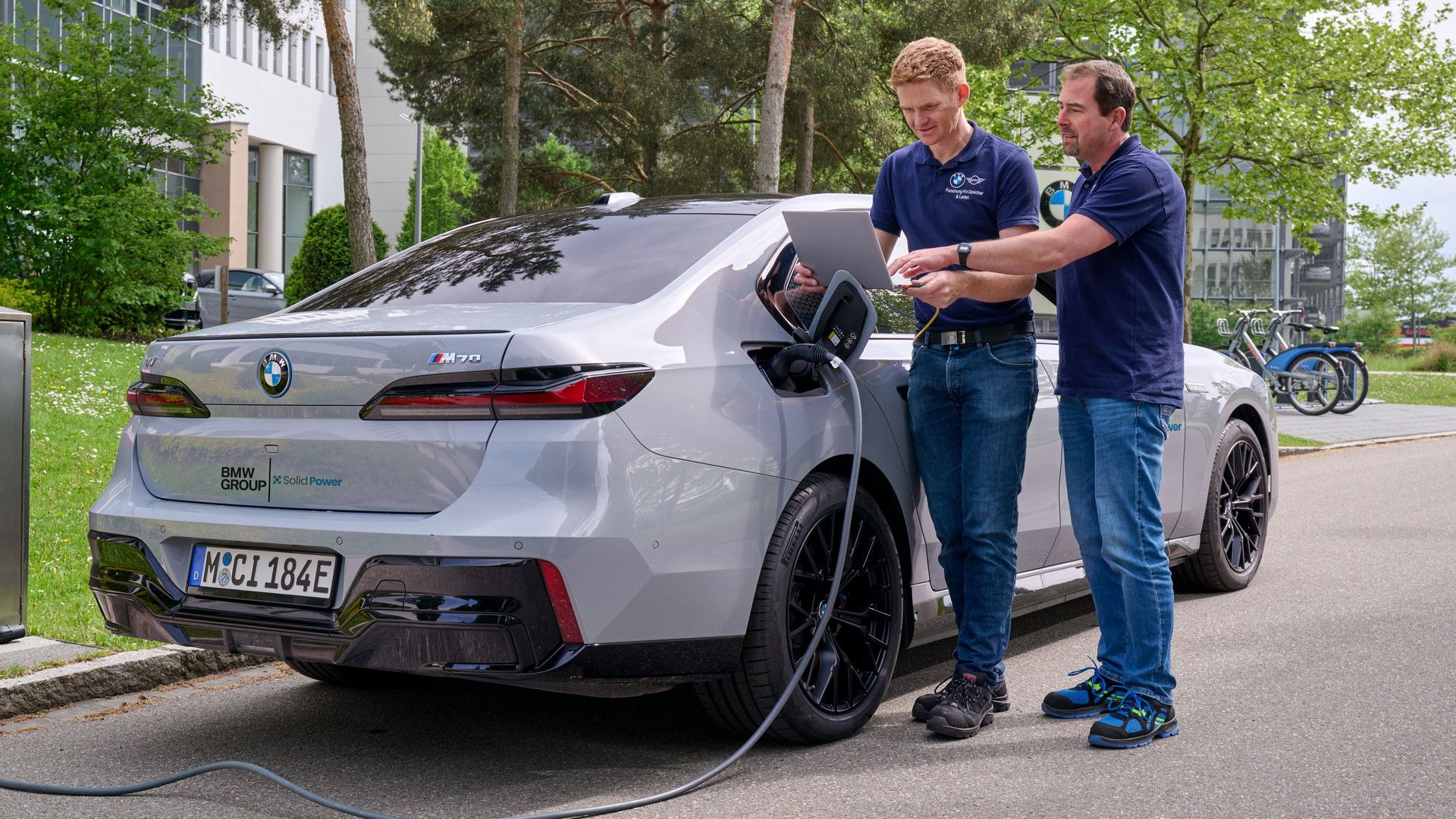 BMW i7 Solid-State battery mule