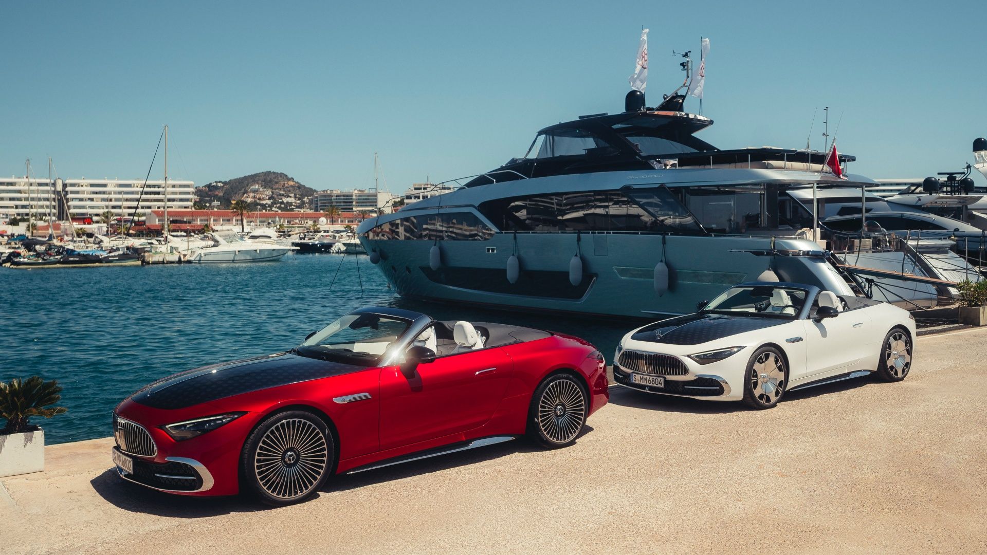 Mercedes-Maybach SL 680 Monogram Series_europic models shown_1