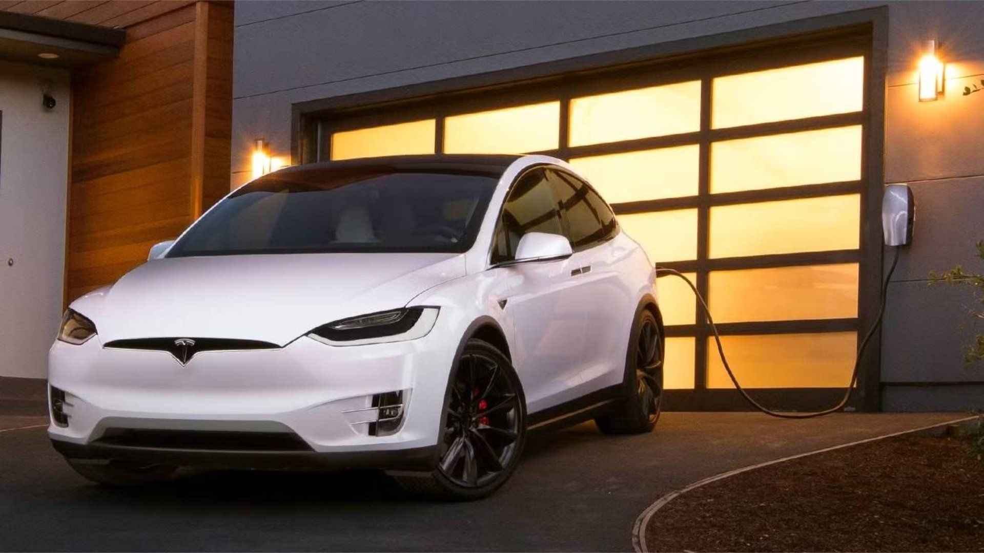 2017 Tesla Model X Charging