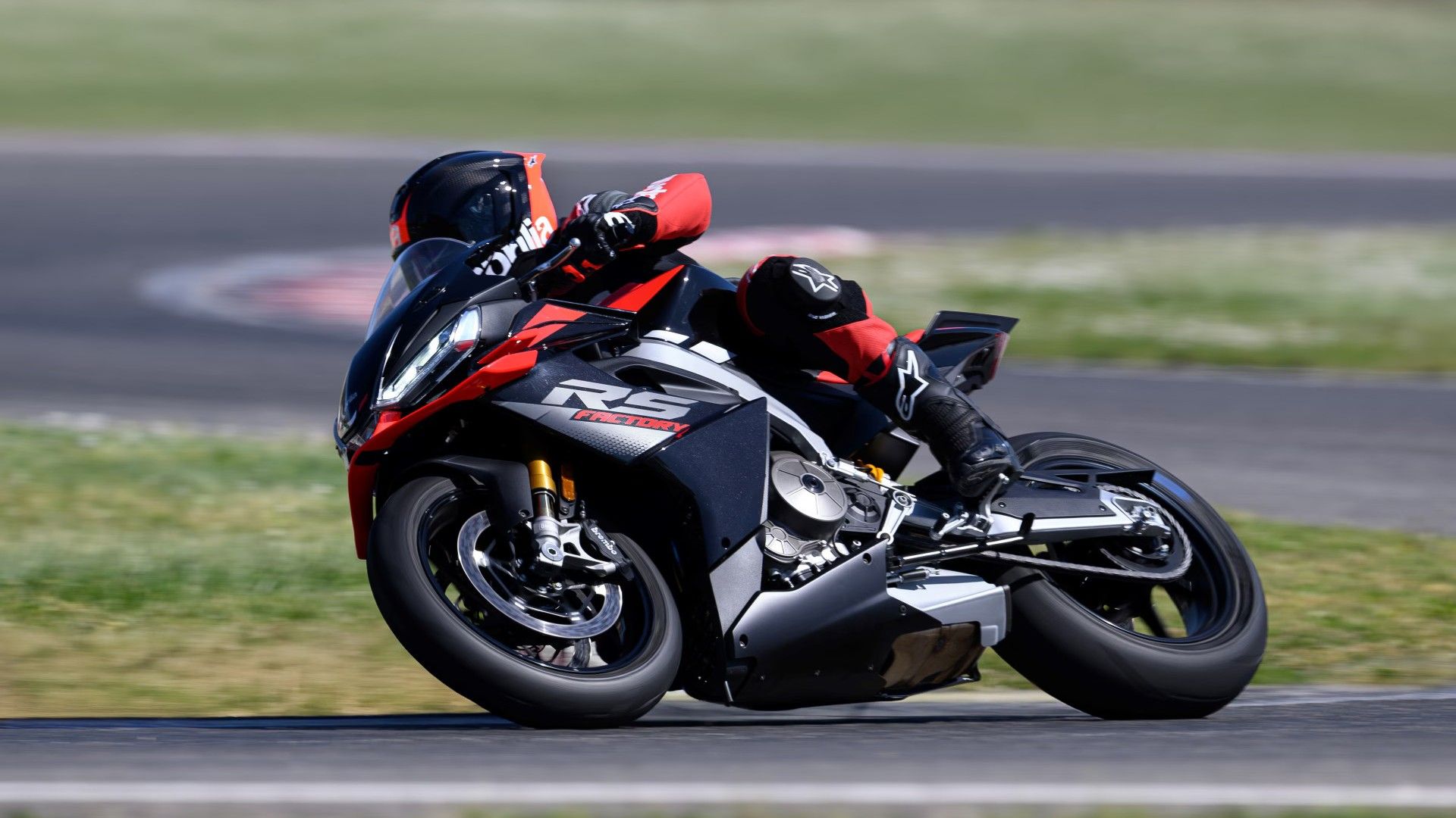 2025 Aprilia RS 660 Factory Action