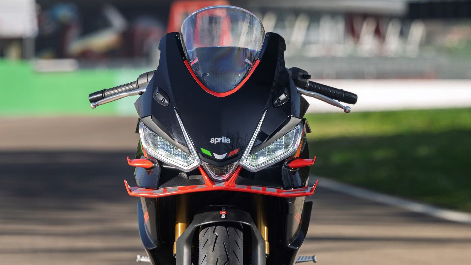 2025 Aprilia RS 660 Factory Front