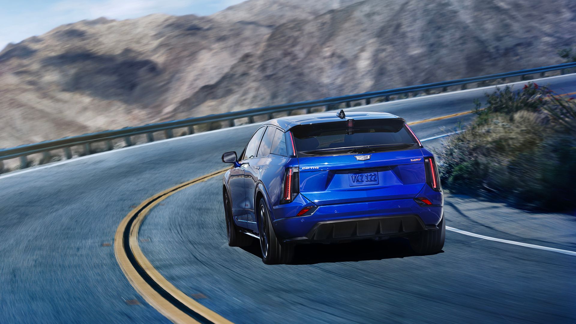 2026 Cadillac Optiq-V TopSpeed (4)