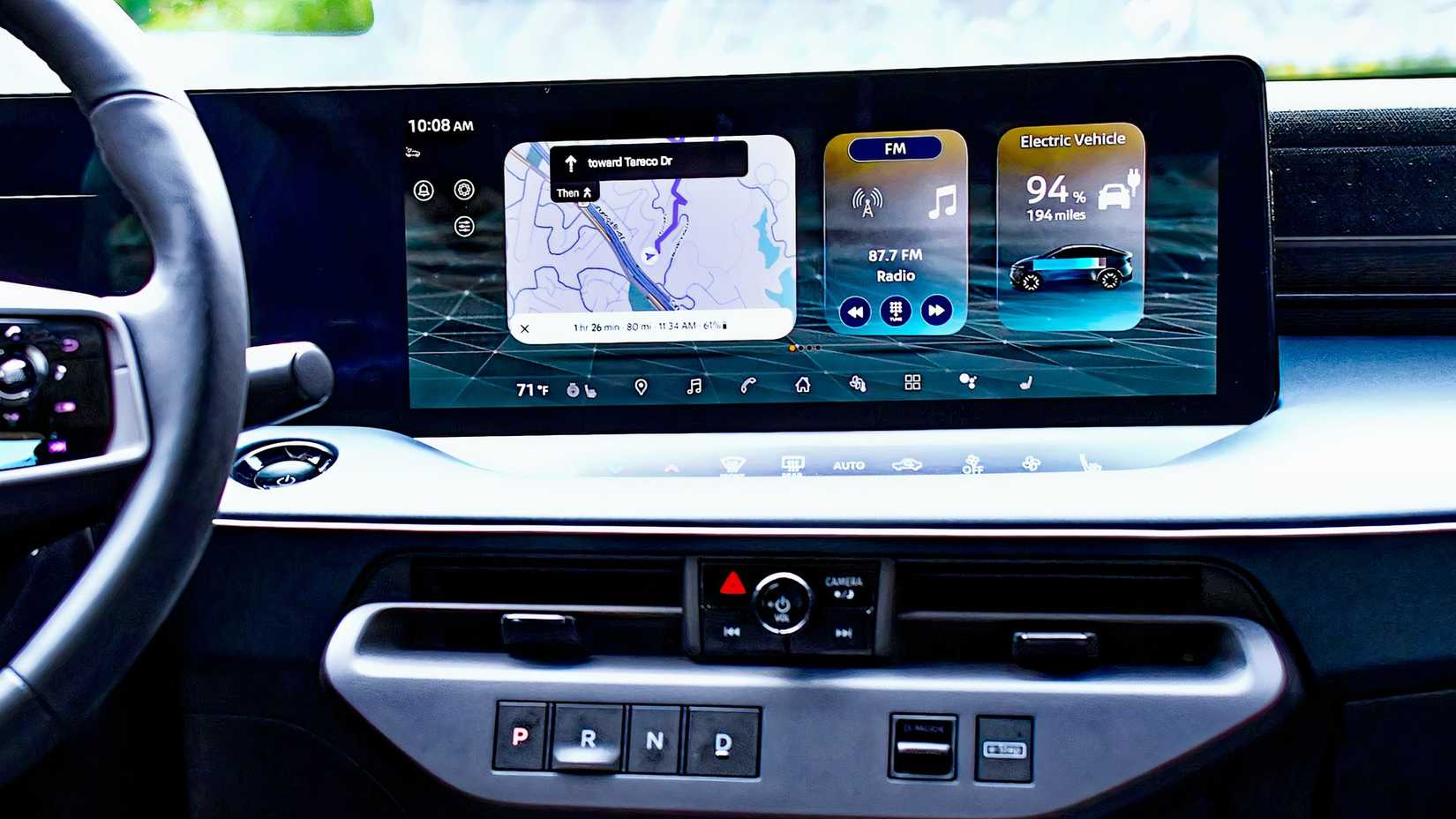 2026 Nissan Leaf infotainment