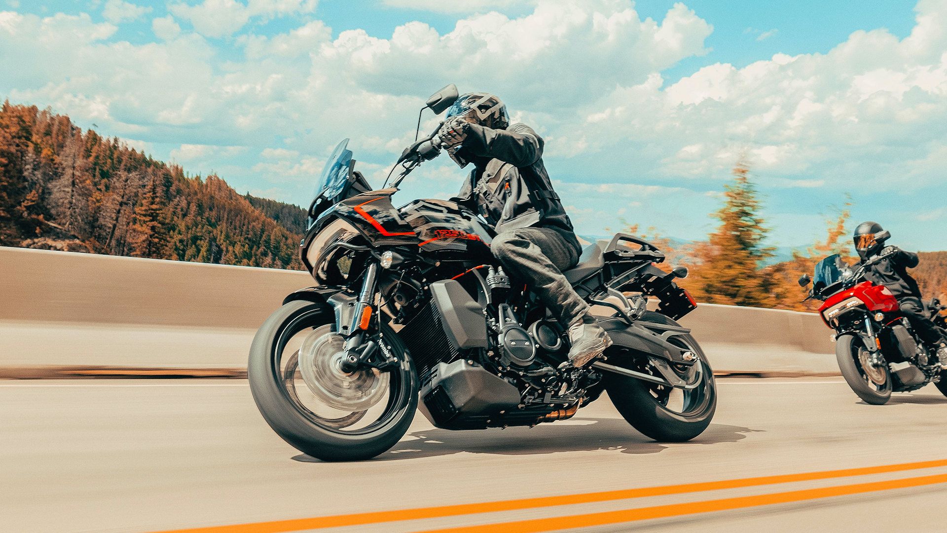 Harley Davidsons Pan America 1250 ST Redefines Adventure on Twisties