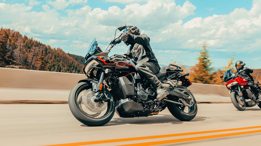 Harley Davidsons Pan America 1250 ST Redefines Adventure on Twisties