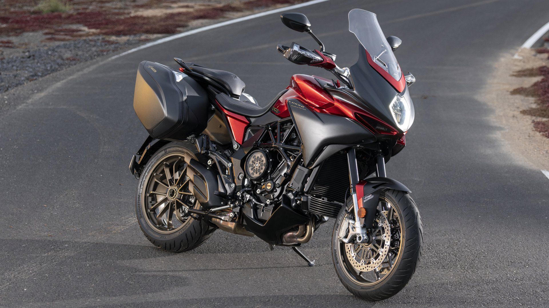 MV Agusta Turismo Veloce Lusso SCS gorgeous touring bike hd wallpaper