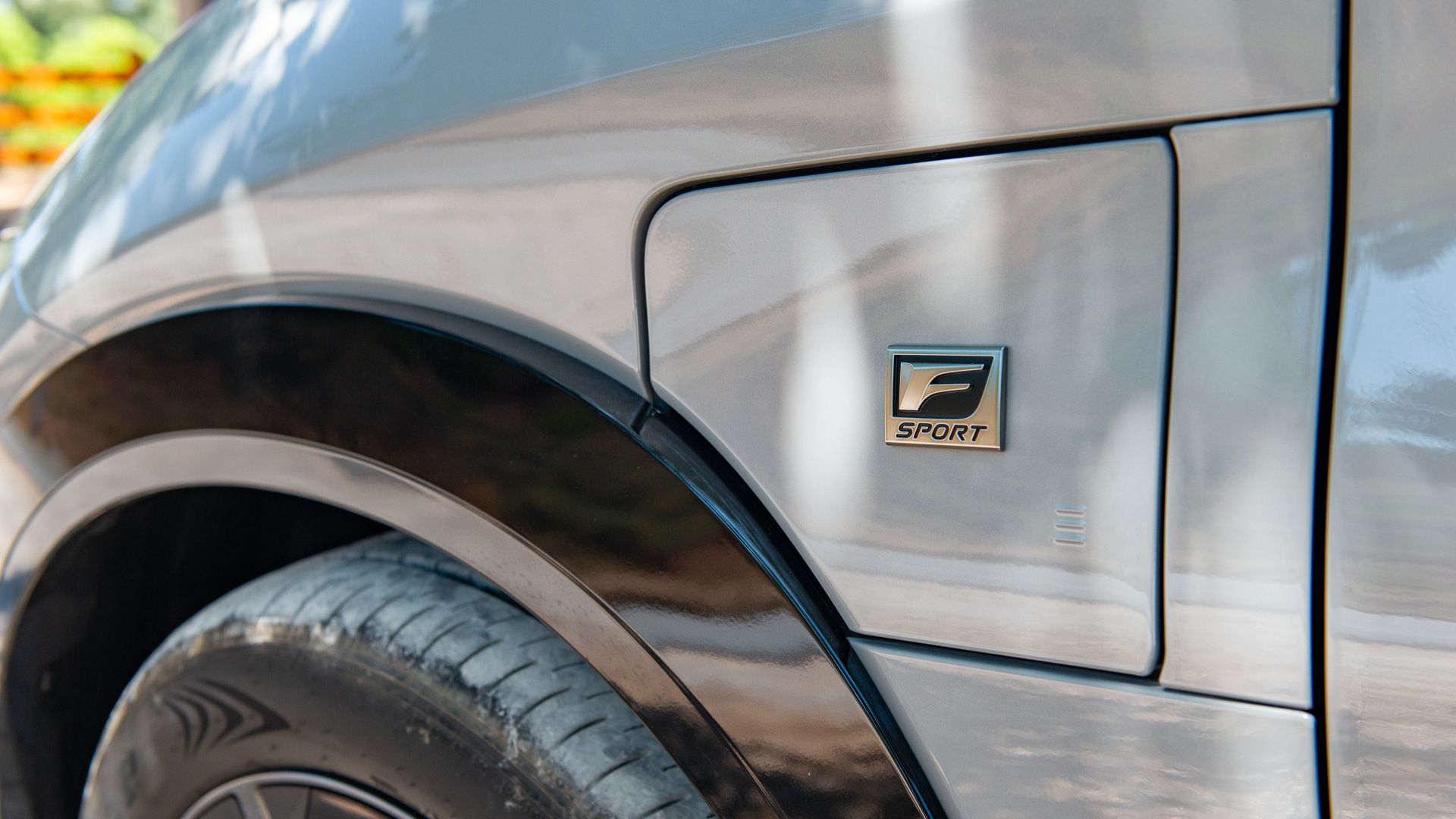 2026 lexus rz 550e f sport awd front-18