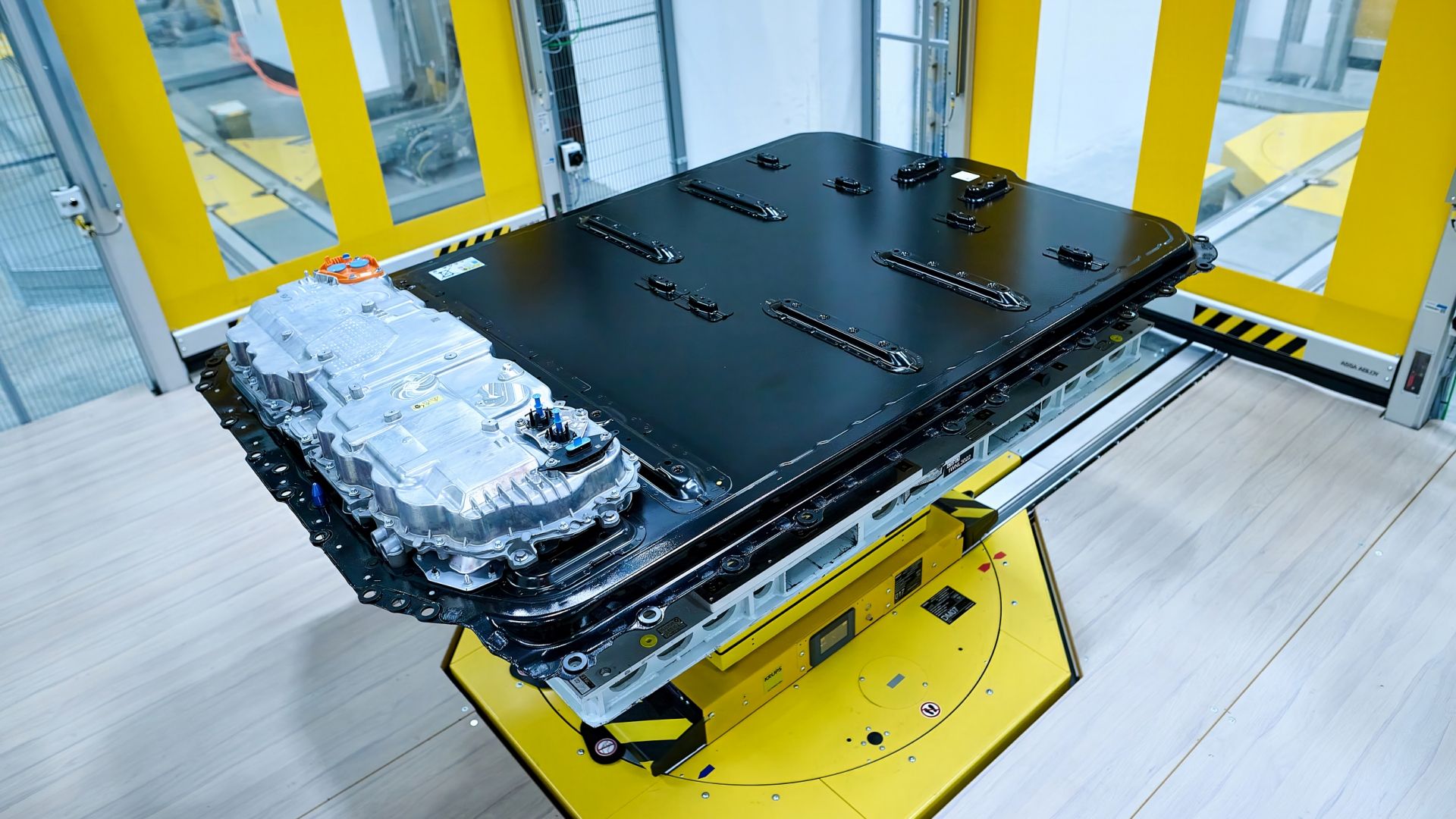 BMW iX3 Neue Klasse Battery Pack Assembly 13
