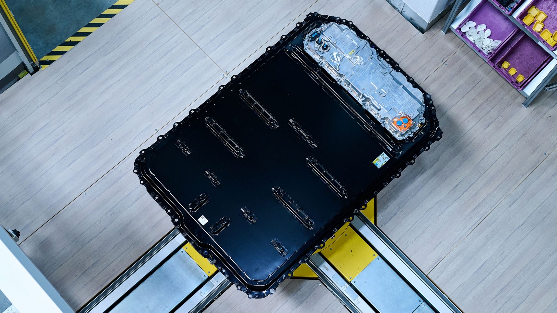 BMW iX3 Neue Klasse Battery Pack Assembly 14