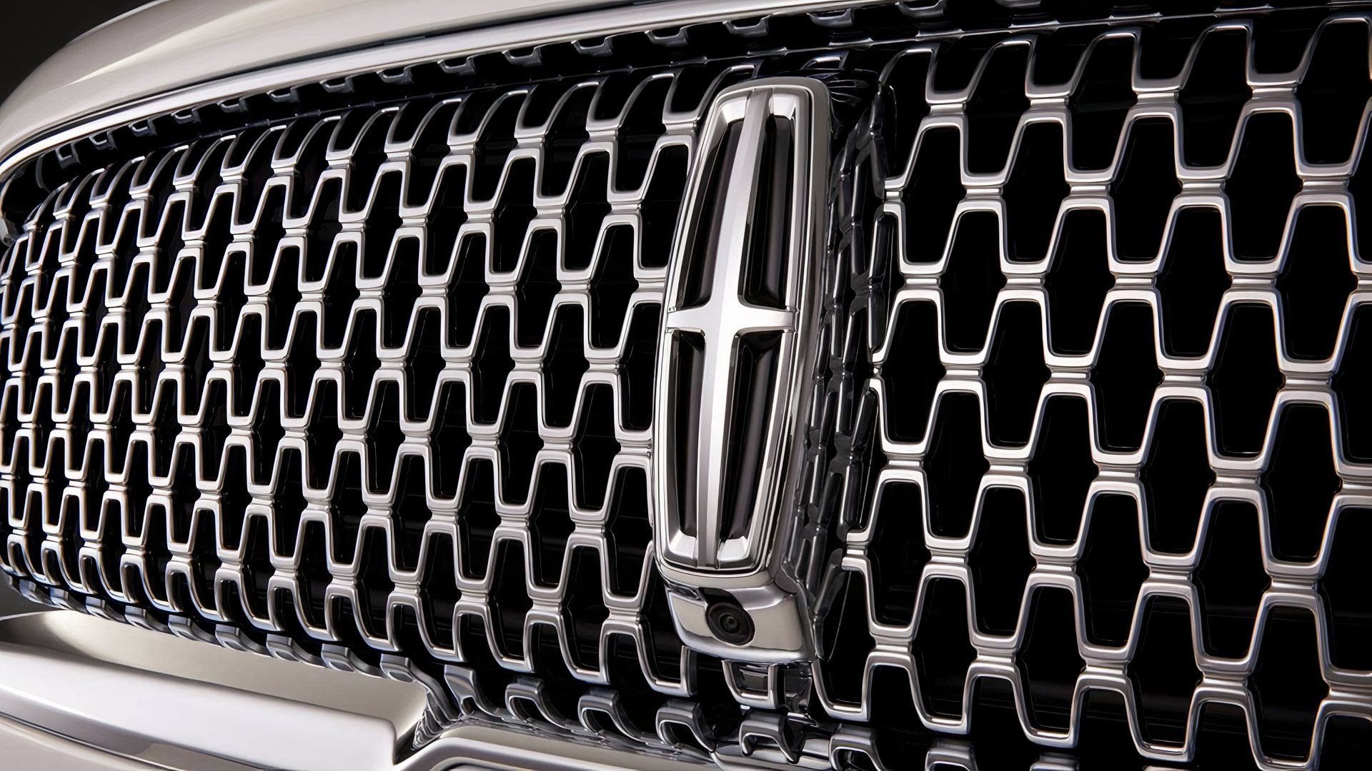 2017 Lincoln Continental Black Label Grille