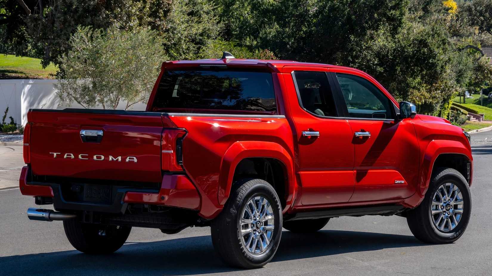 Toyota Tacoma (2024), rear 3/4