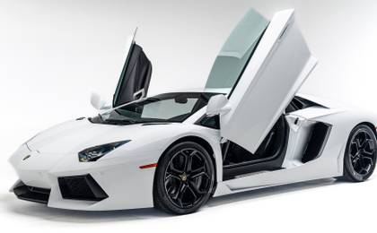 2011 Lamborghini Aventador side