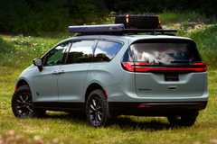 Chrysler Pacifca Grizzly Peak Concept rear