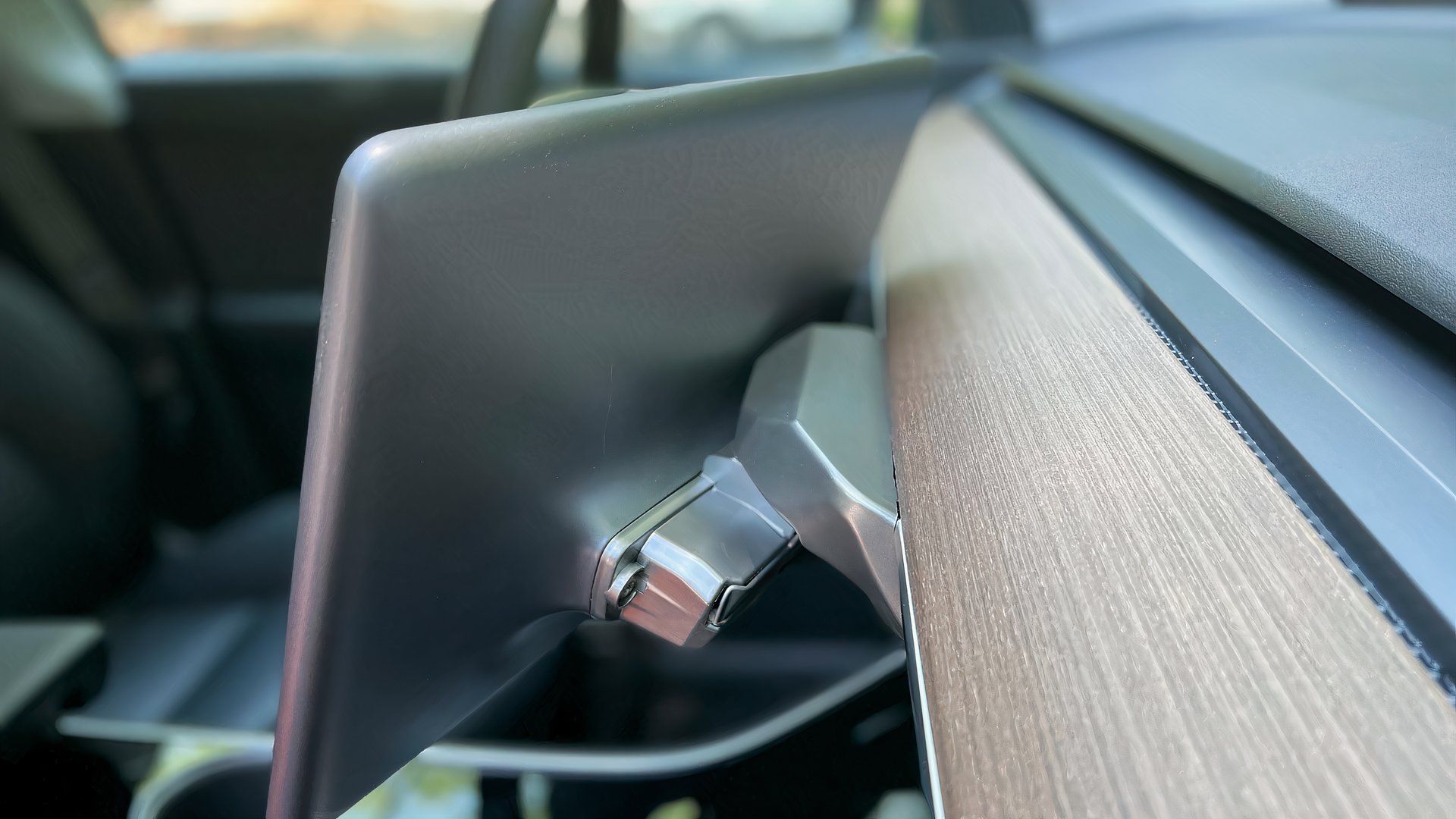 T Sportline adjustable hinge for 2025 Tesla Model 3 screen