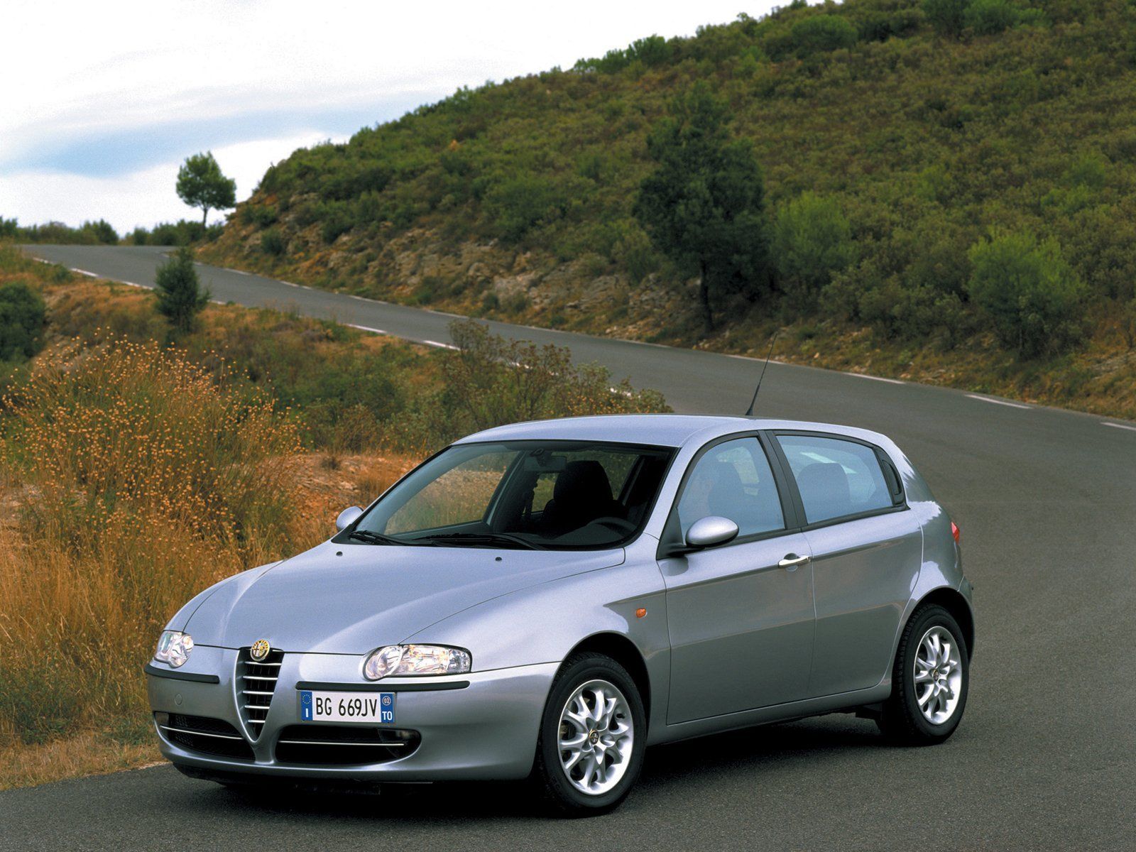2000 - 2004 Alpha-Romeo 147