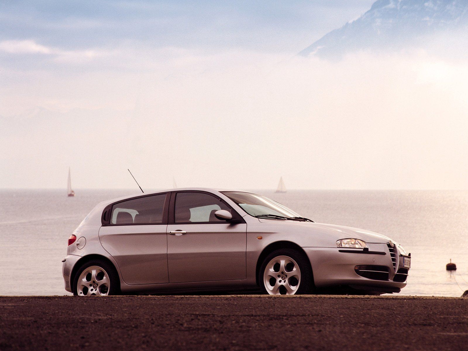 2000 - 2004 Alpha-Romeo 147