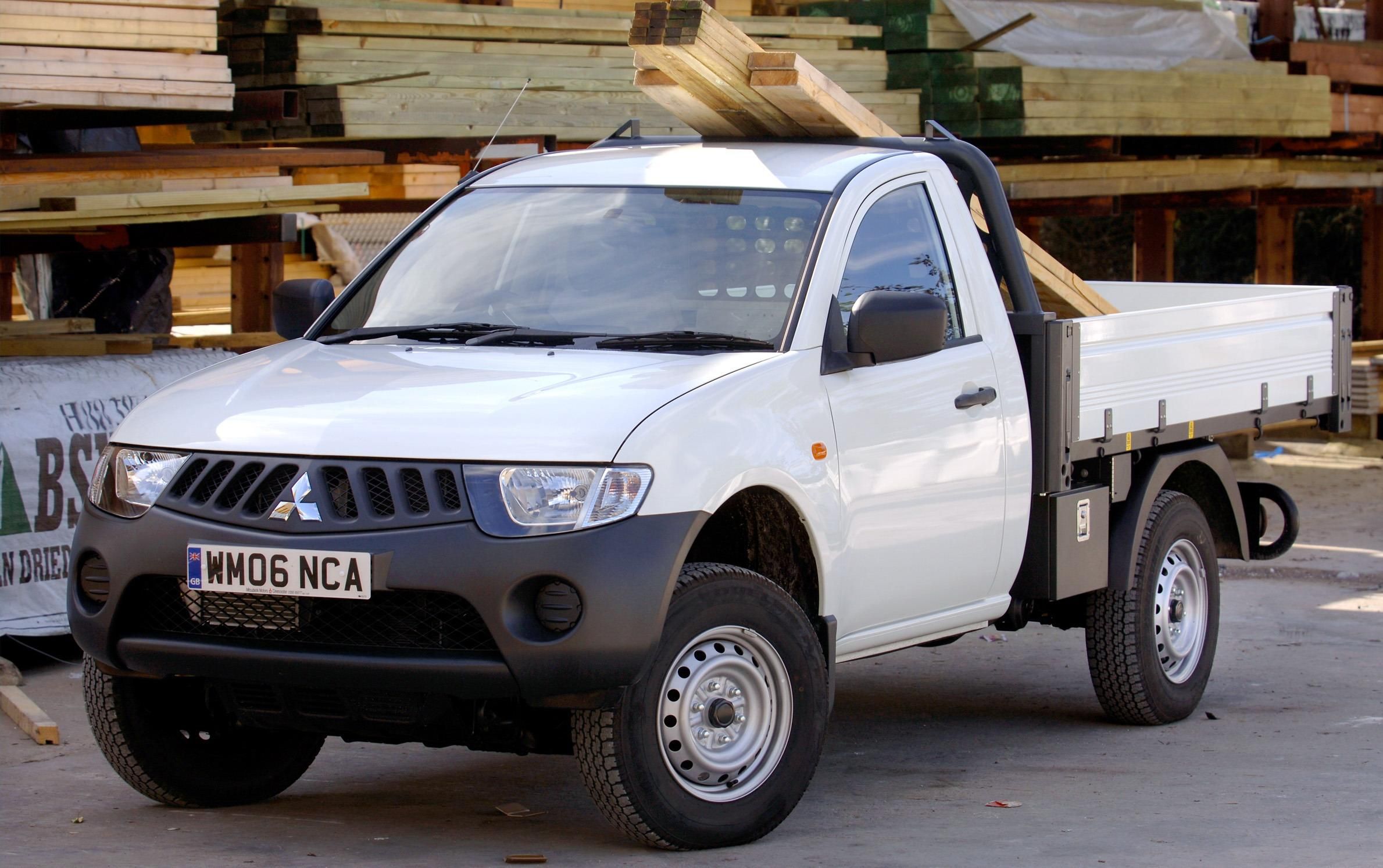 Mitsubishi L200 wins award for 'Best Pick-up' in 2007