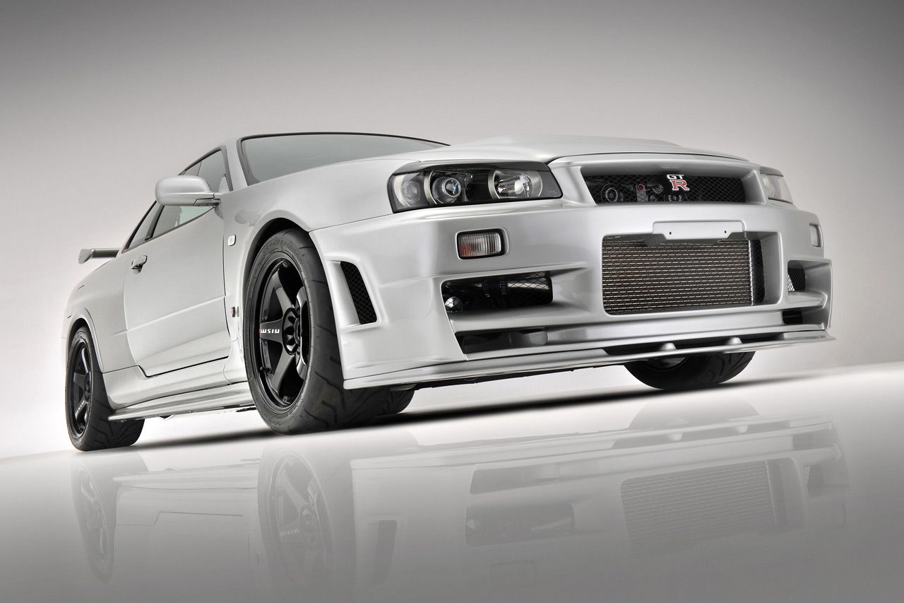 The R34 Skyline Is Finally Legal to Import to the U.S.—Here's Why You  Should Wait to Buy One