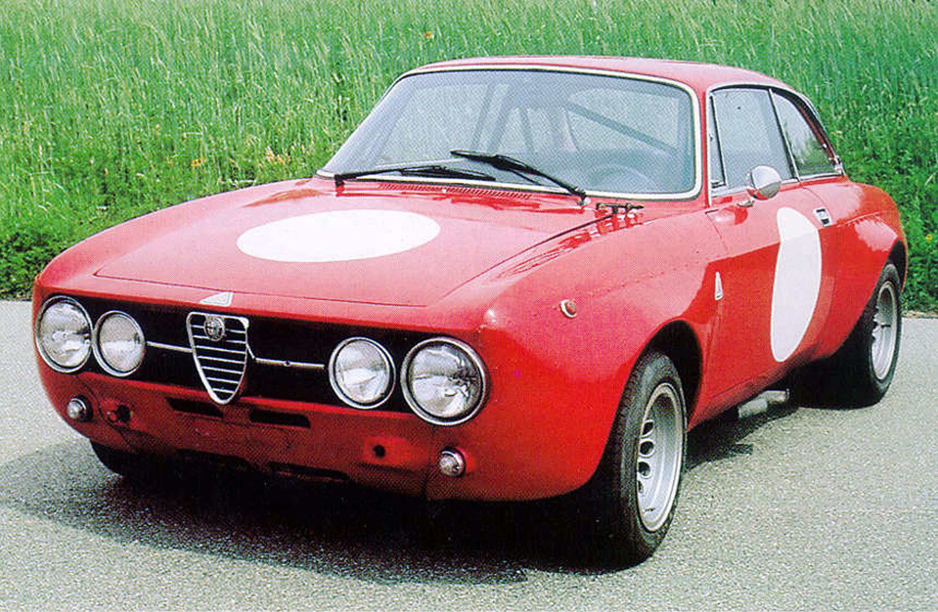 Alfa Romeo Giulia GTAm wins readers election