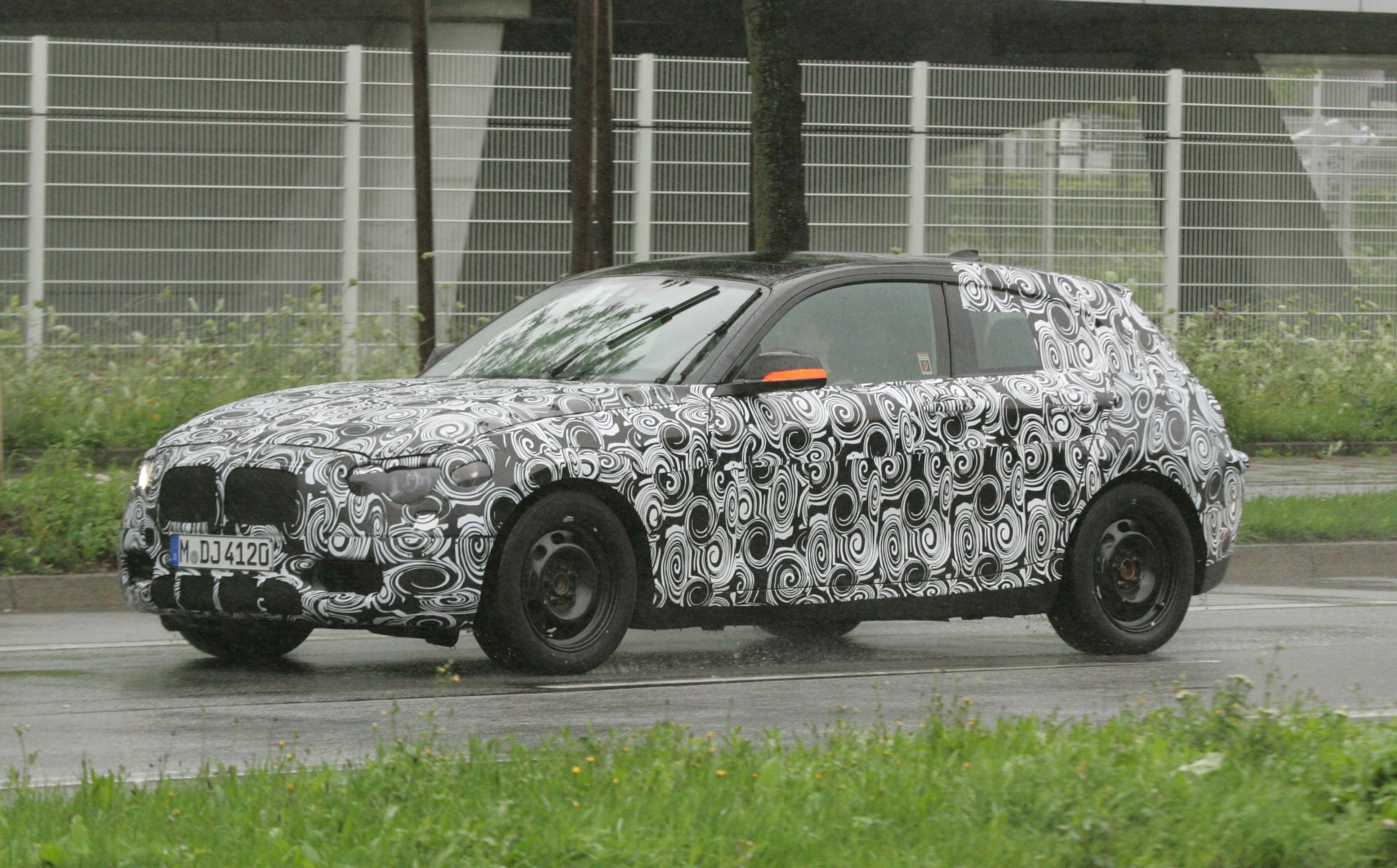 Spy Shots of the new BMW 1-Series
