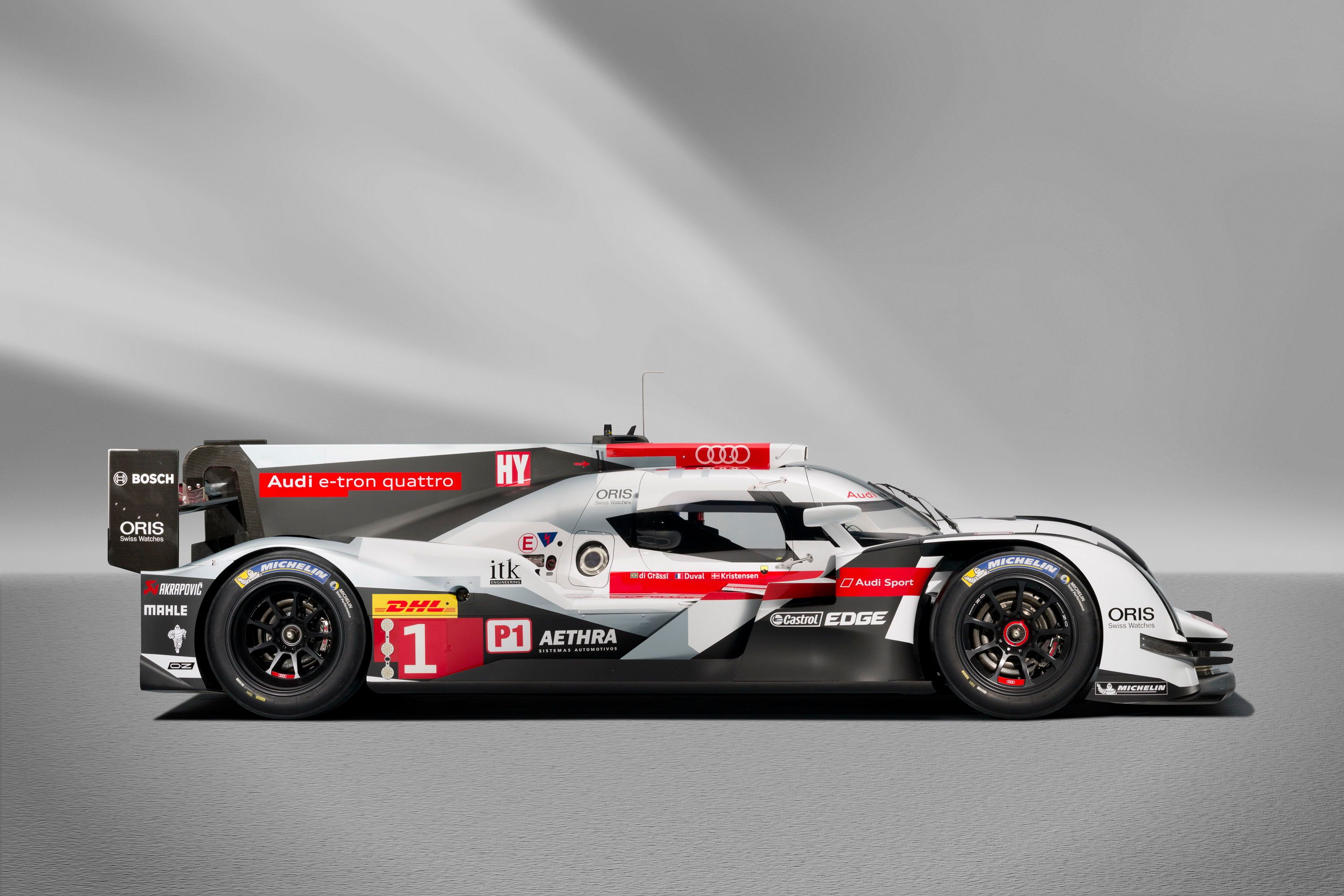 2014 Audi R18 e-tron quattro LMP1
