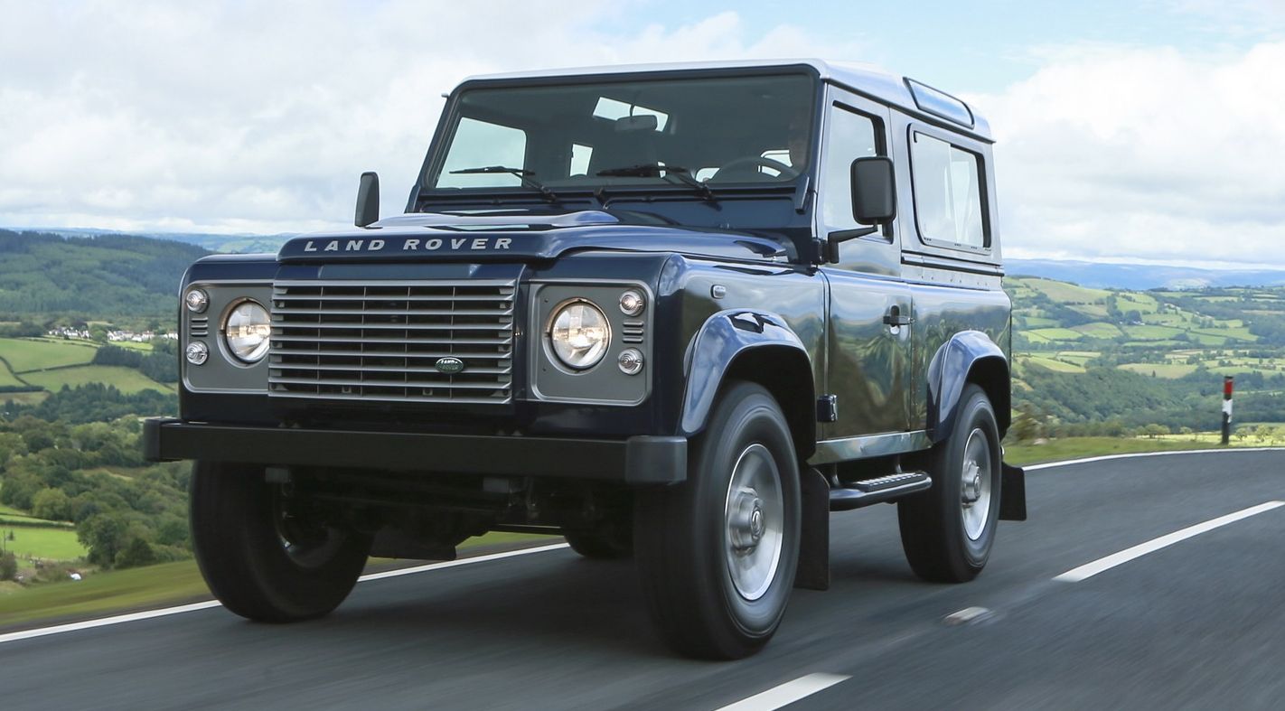 2015 Land Rover Defender SVR