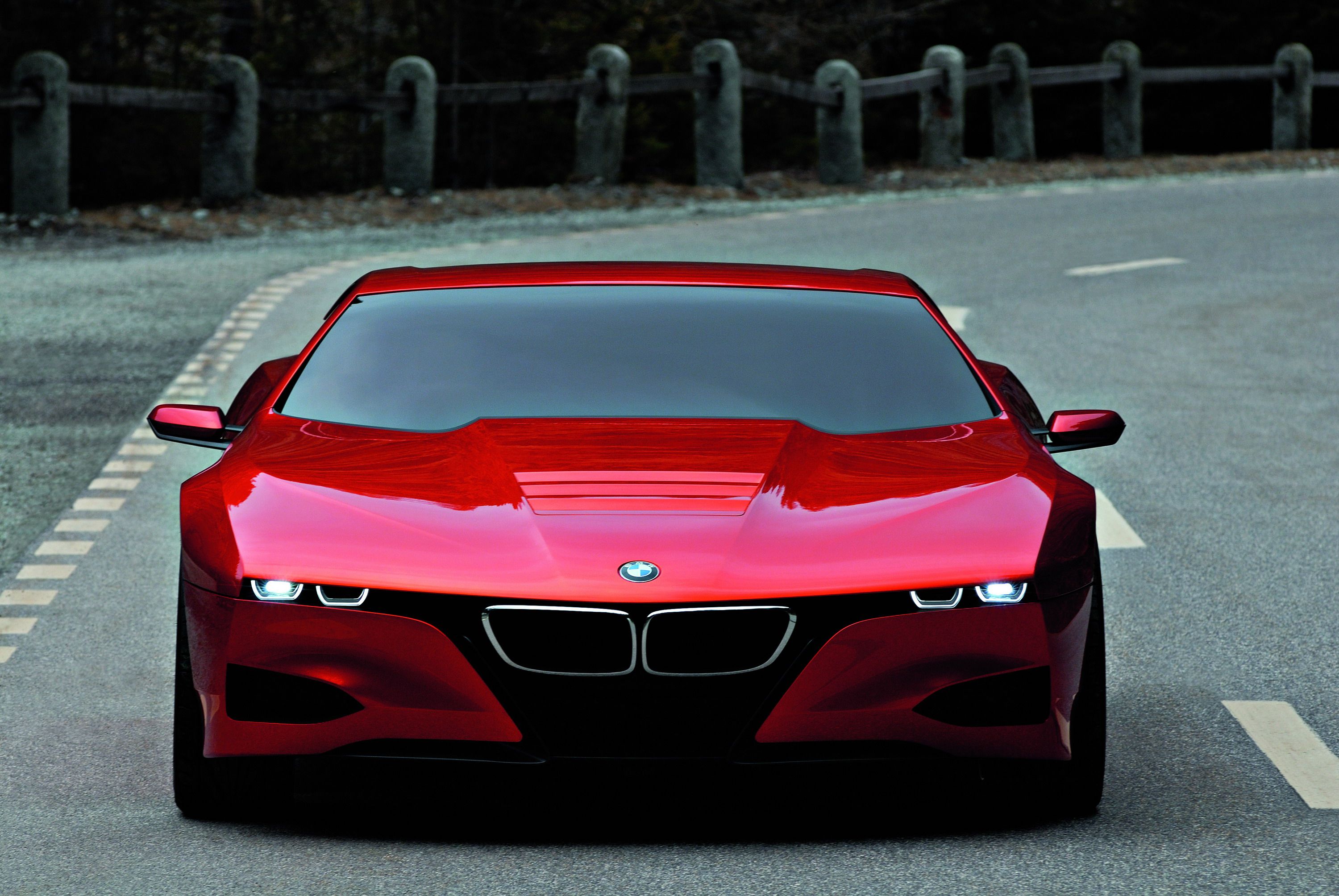 10-things-a-bmw-m-hypercar-needs-to-corner-the-market