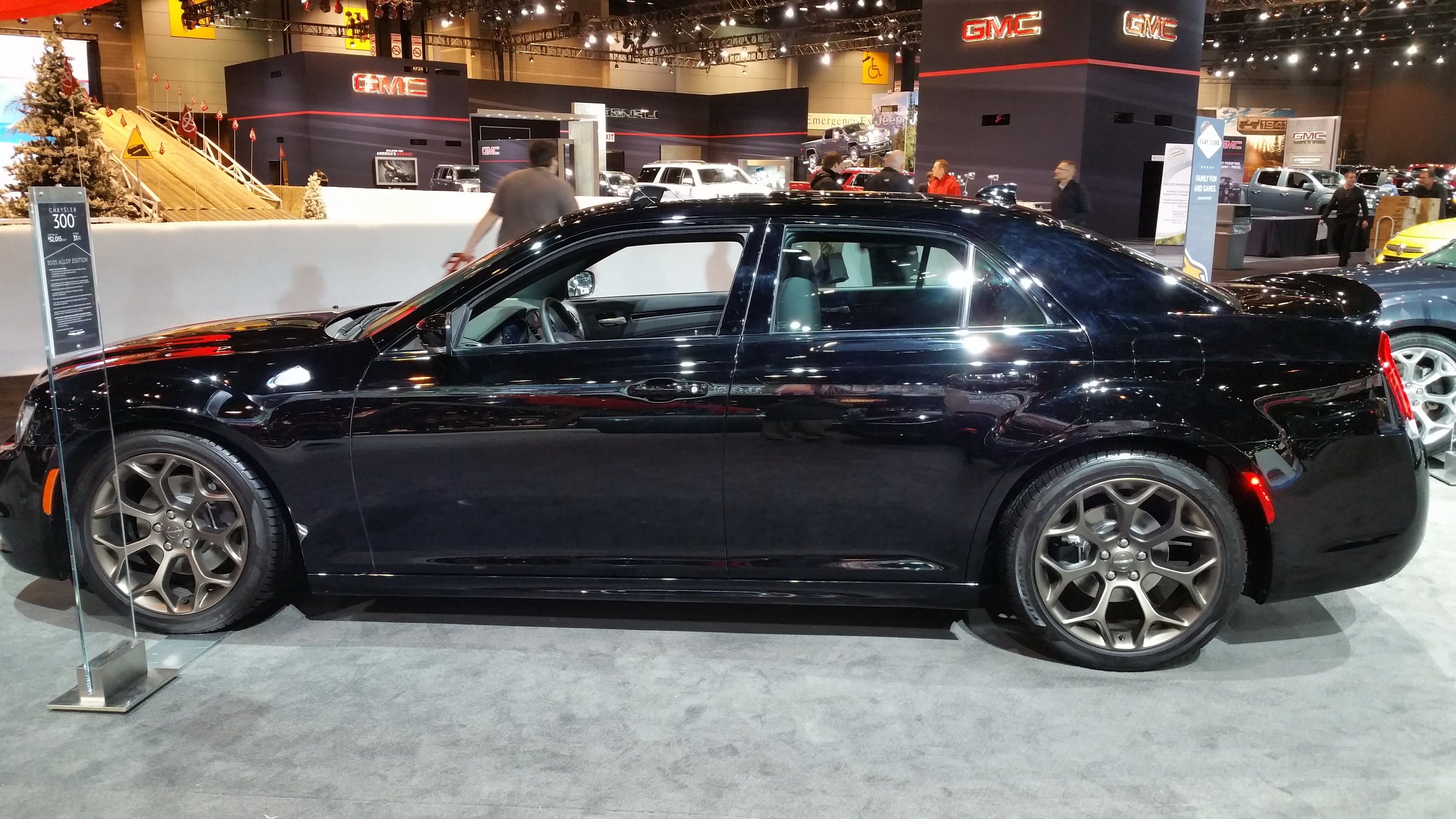 2016 Chrysler 300s Alloy Edition