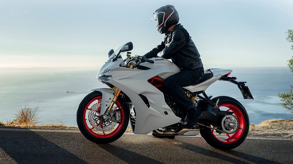 Ducati Supersport rider overlooking scenery