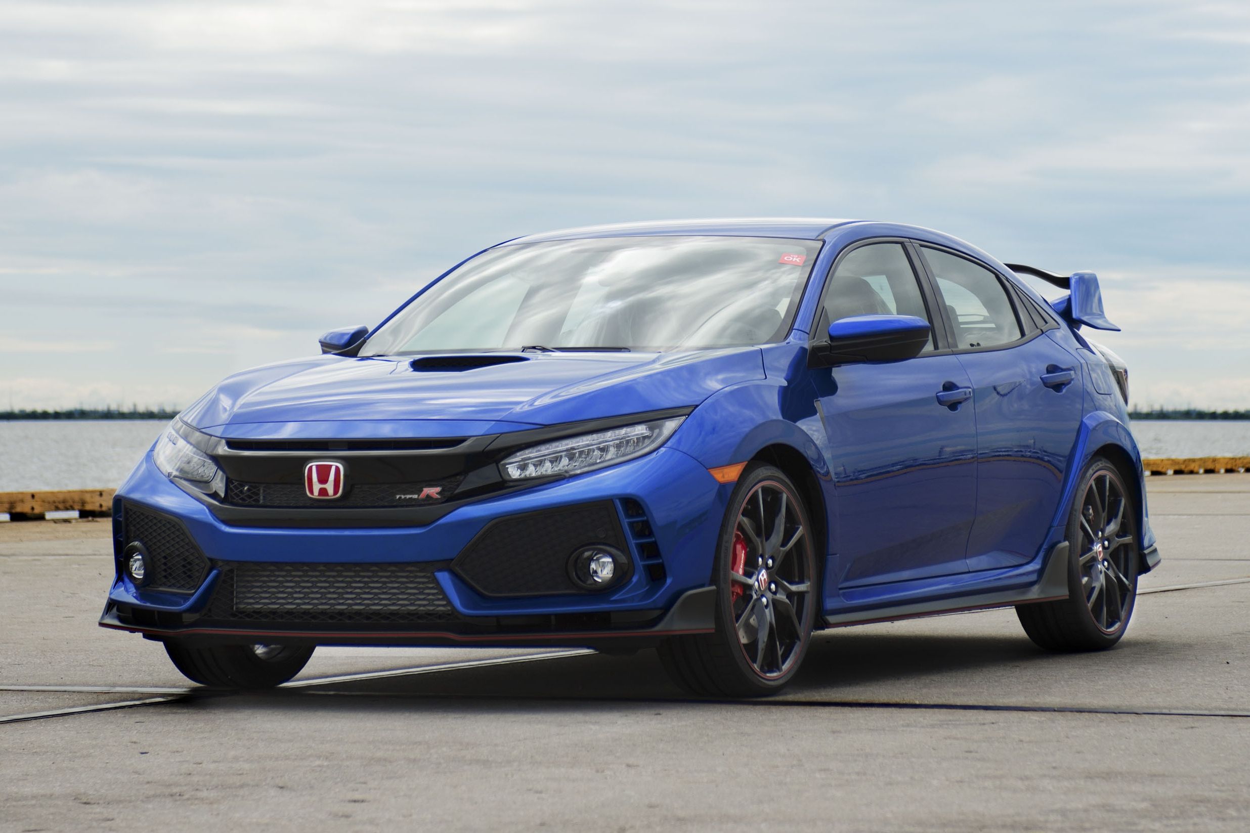 First American Honda Civic Type R Auctioned For Charity