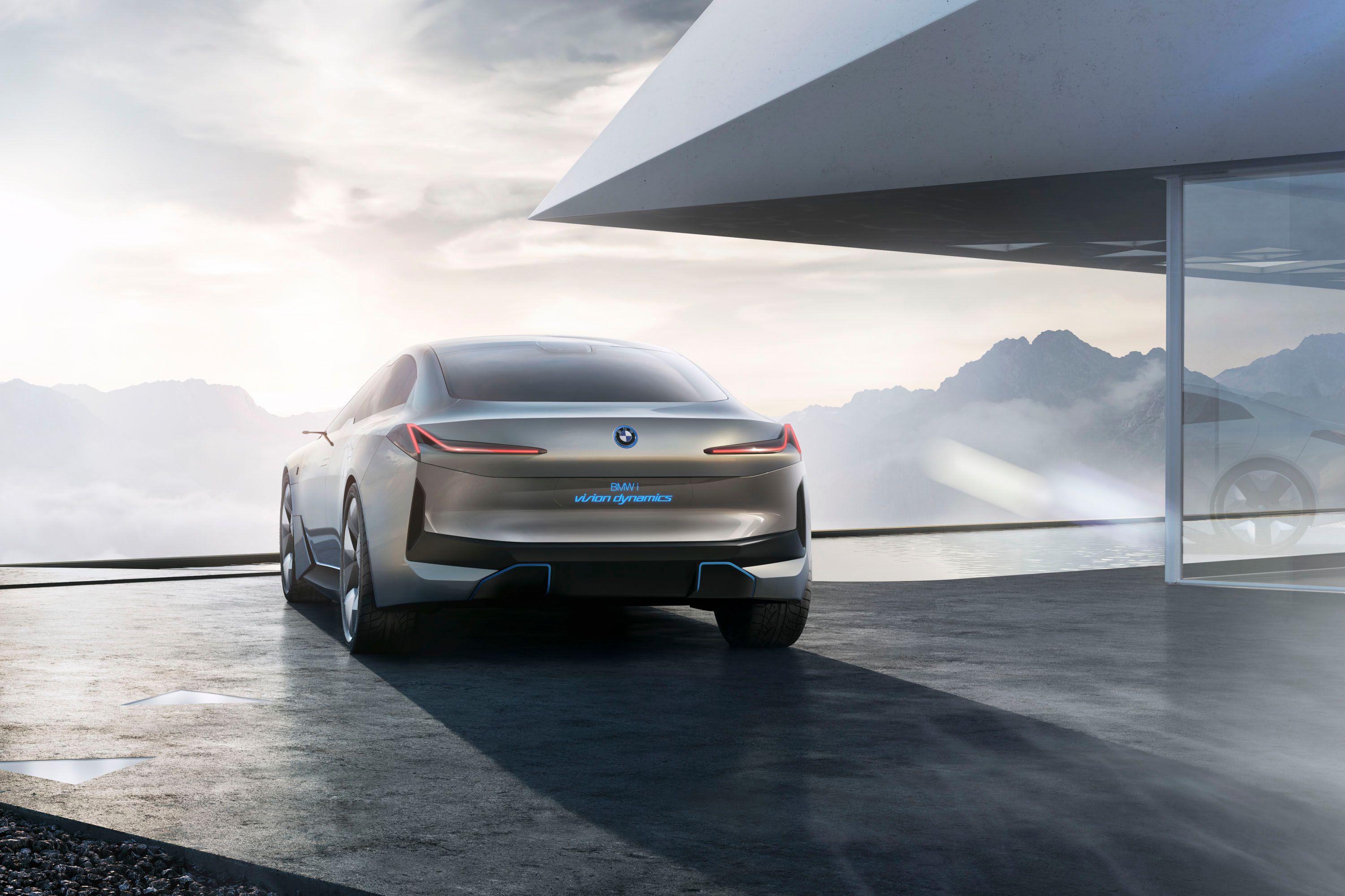 BMW i Vision Dynamics Previews Tesla Model S Fighter