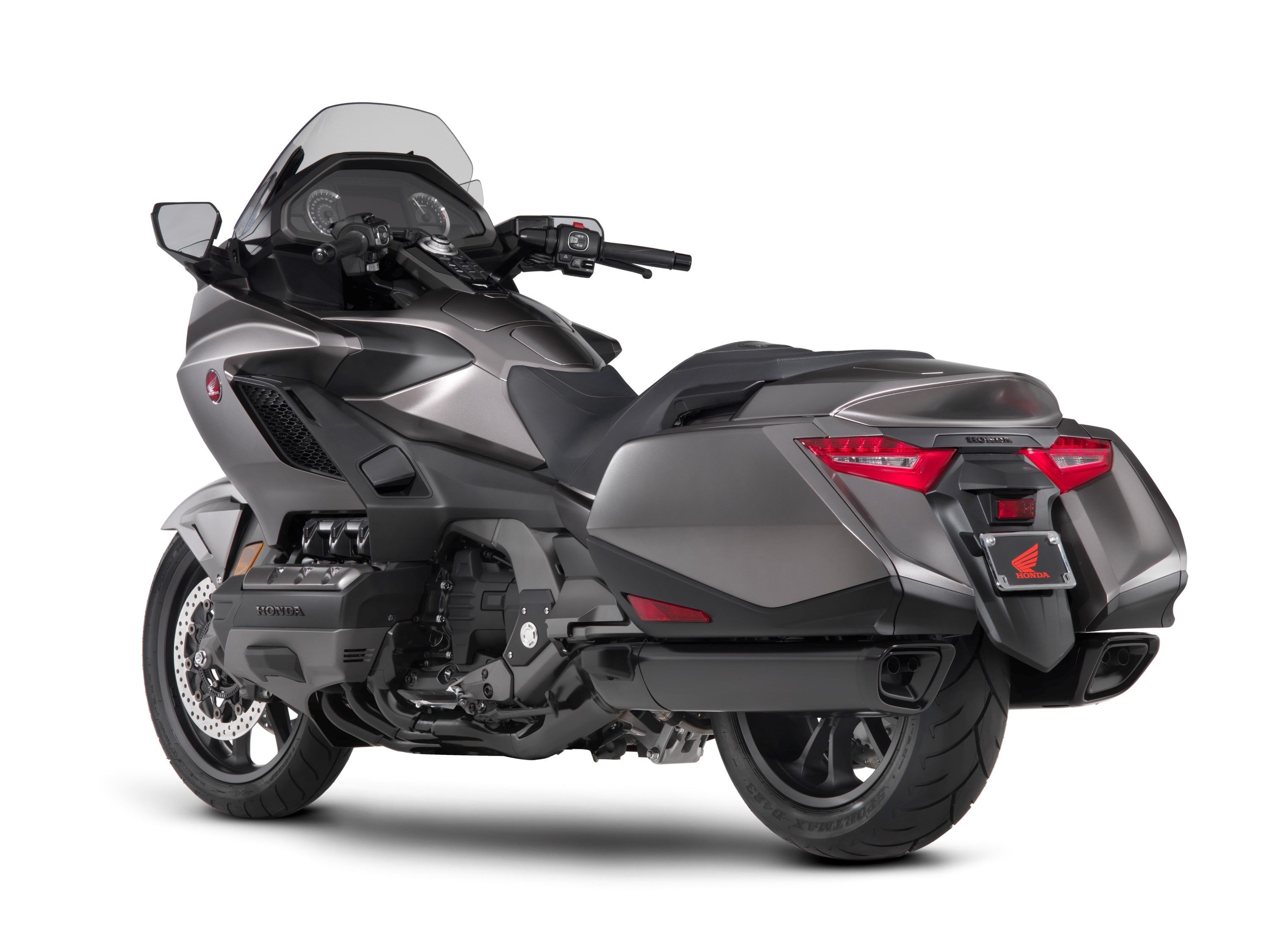 Images: 2018 Honda Gold Wing - in the details