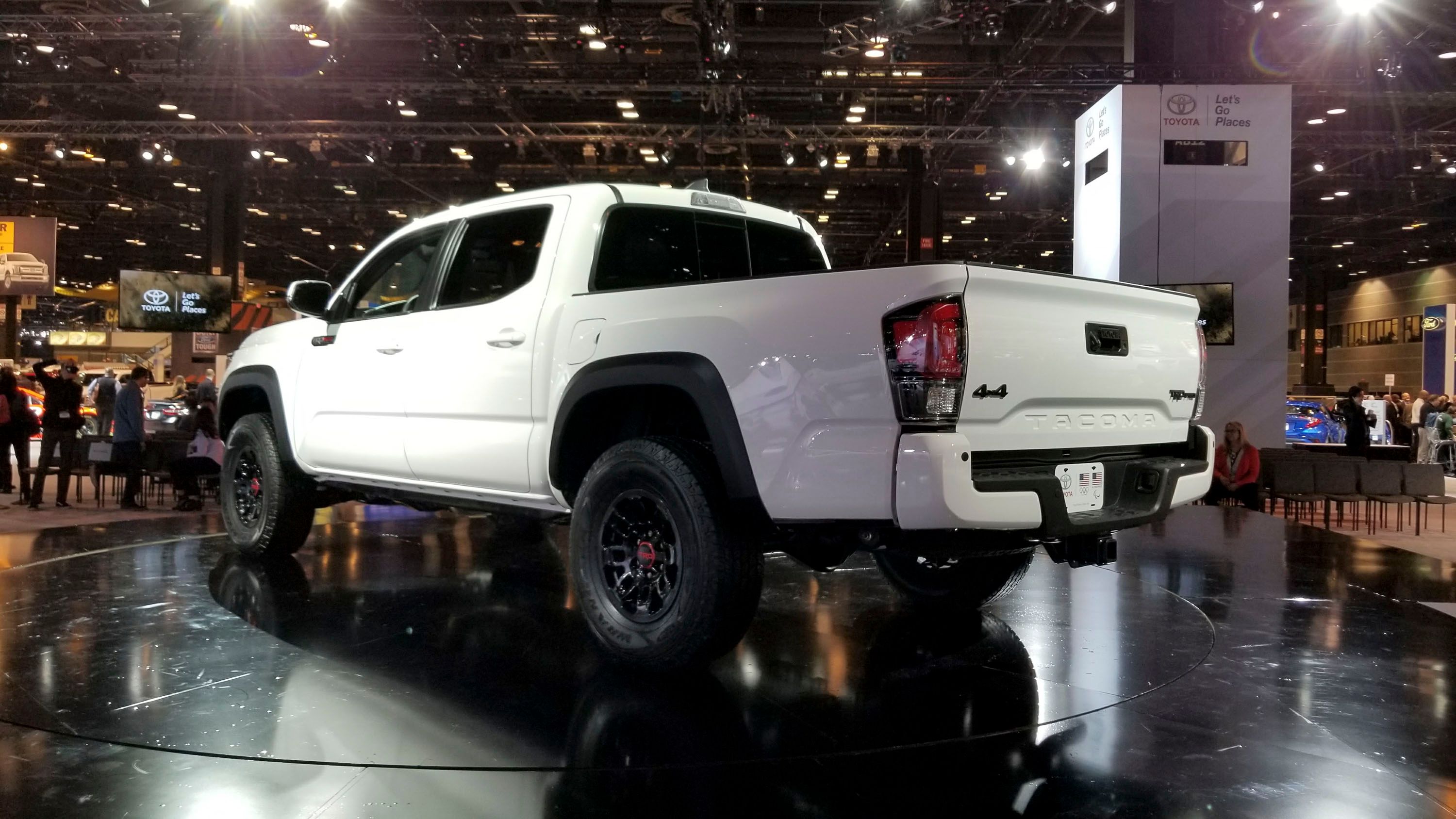 2019 Chevy Colorado ZR2 Bison Vs. 2019 Toyota Tacoma TRD Pro