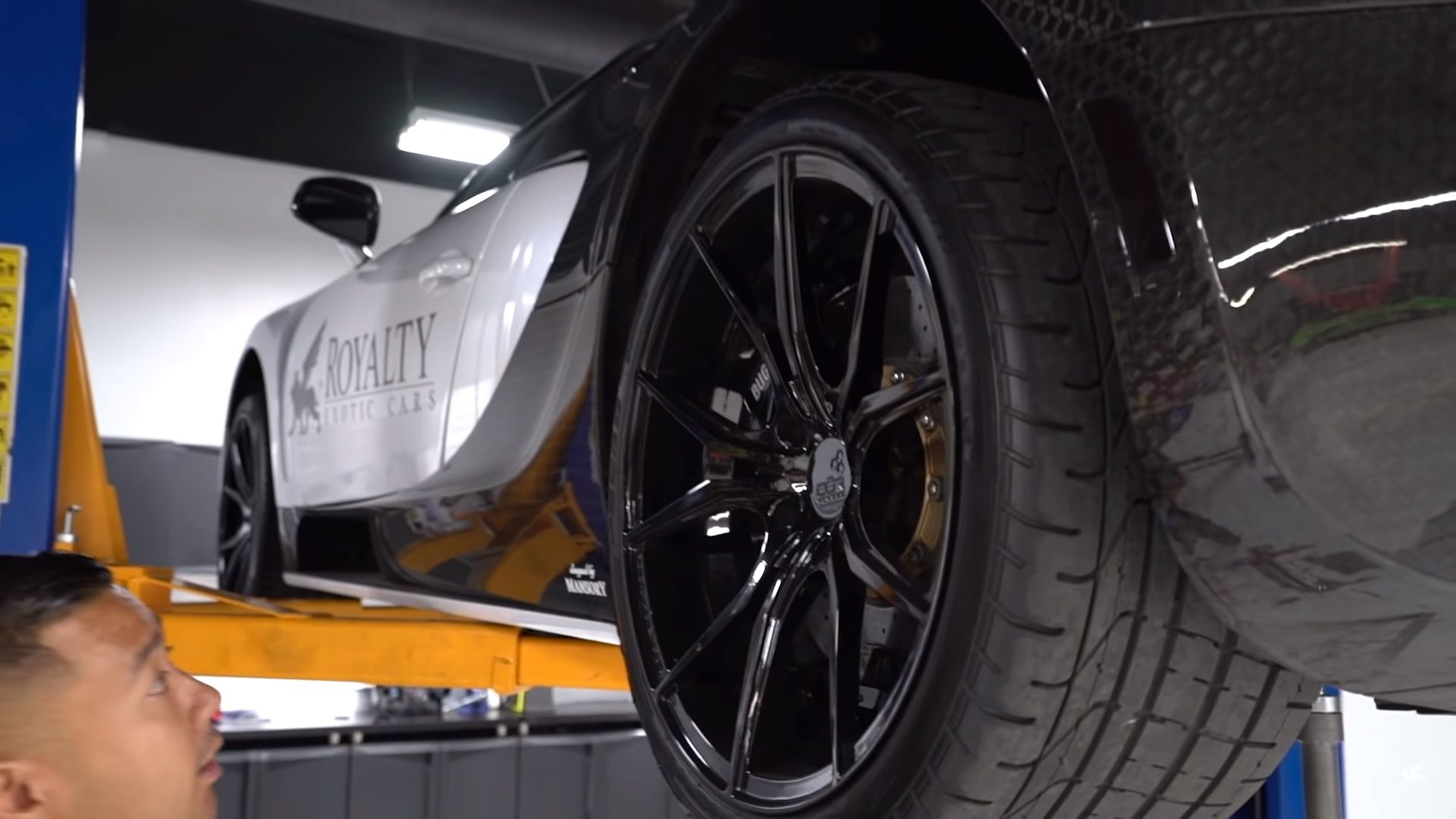 Watch How the 21,000, 27Hour Oil Change is Done on a Bugatti Veyron