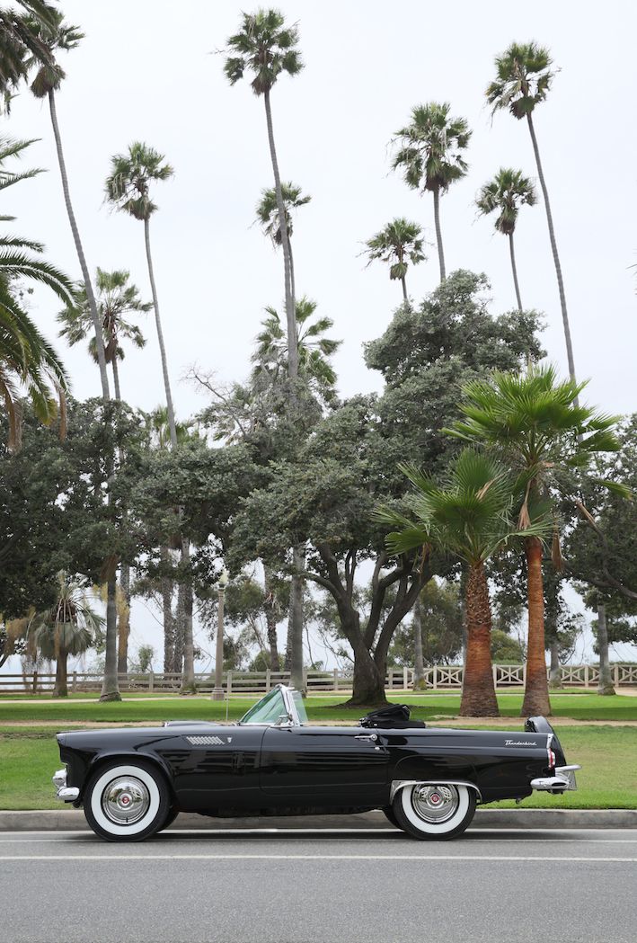 Marilyn Monroe's 1956 Ford Thunderbird Up for Auction Next Month