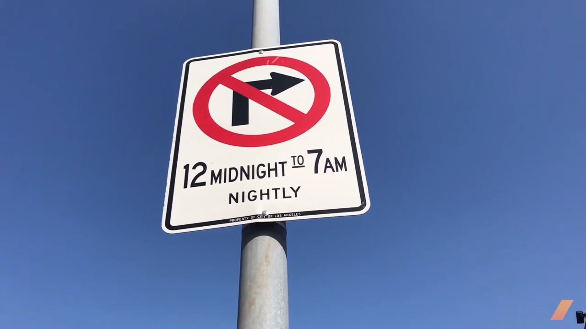 Prostitution in Los Angeles is So Bad, the City Had to Ban Right Turns at  Night