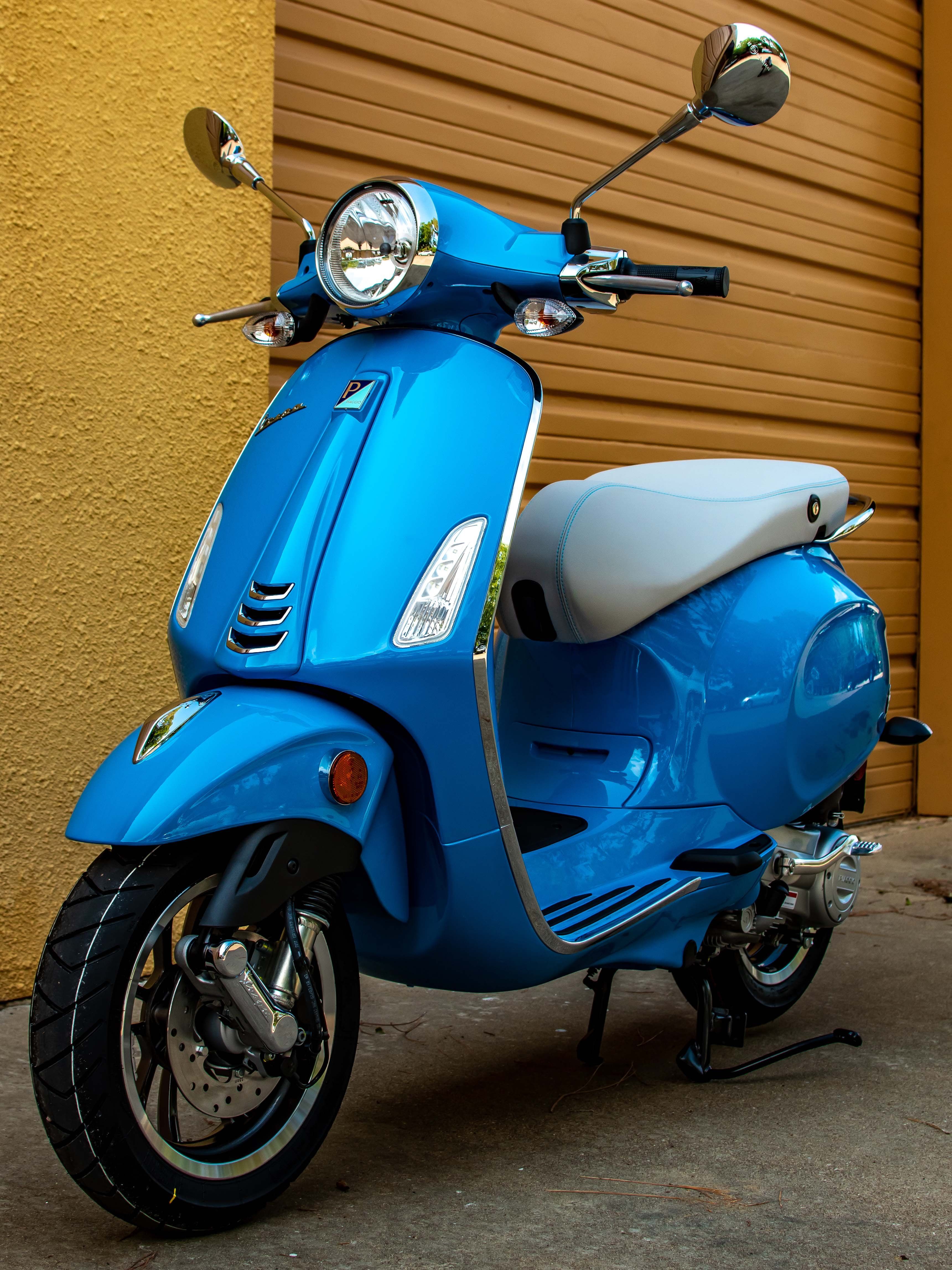 2023 Vespa Primavera 150 Review: Style, Specs, And Price Breakdown