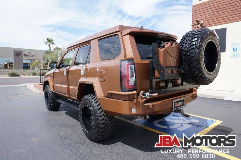 You Could Definitely Survive the Apocalypse With This Custom Toyota 4Runner