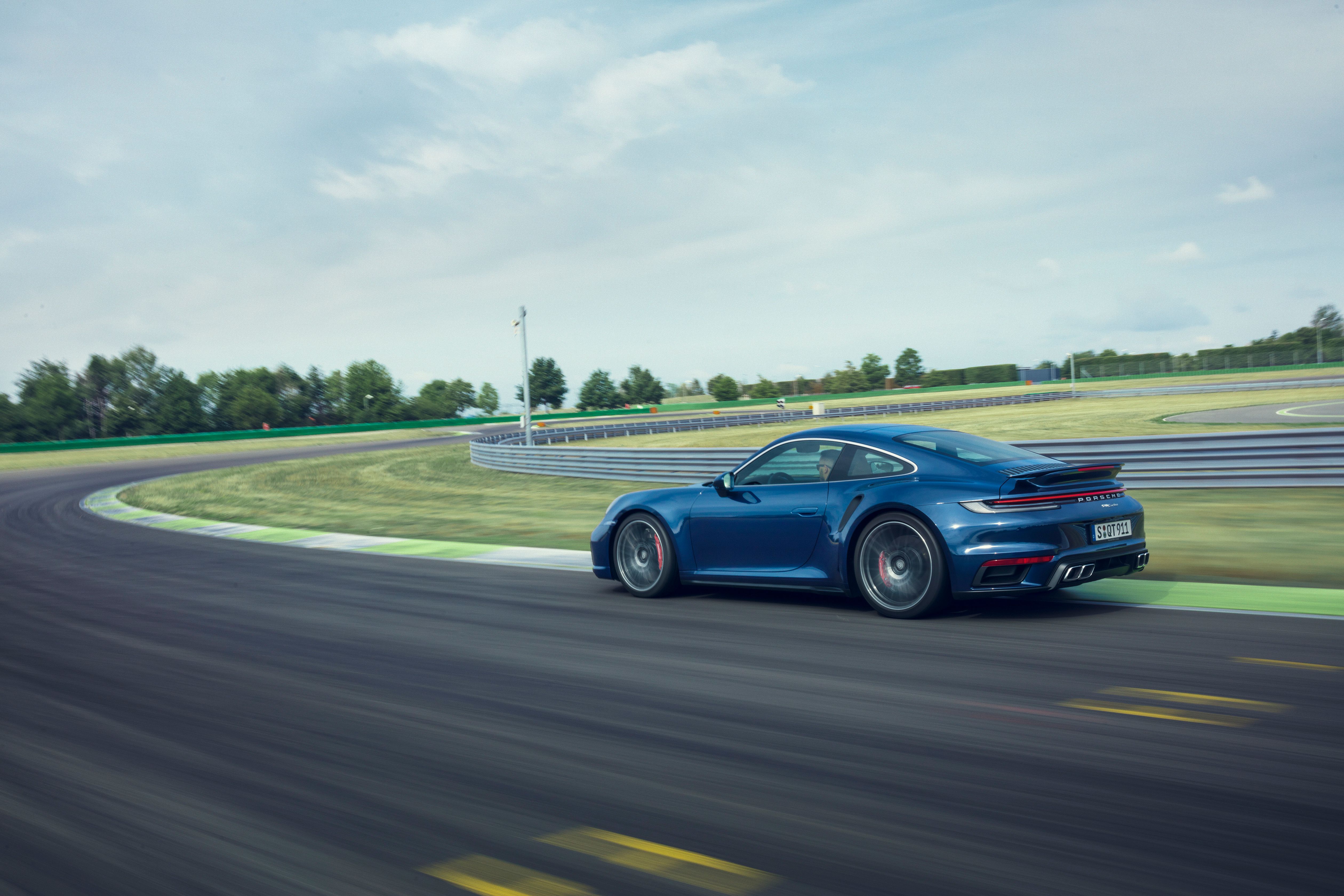 Porsche 911 Turbo Blue