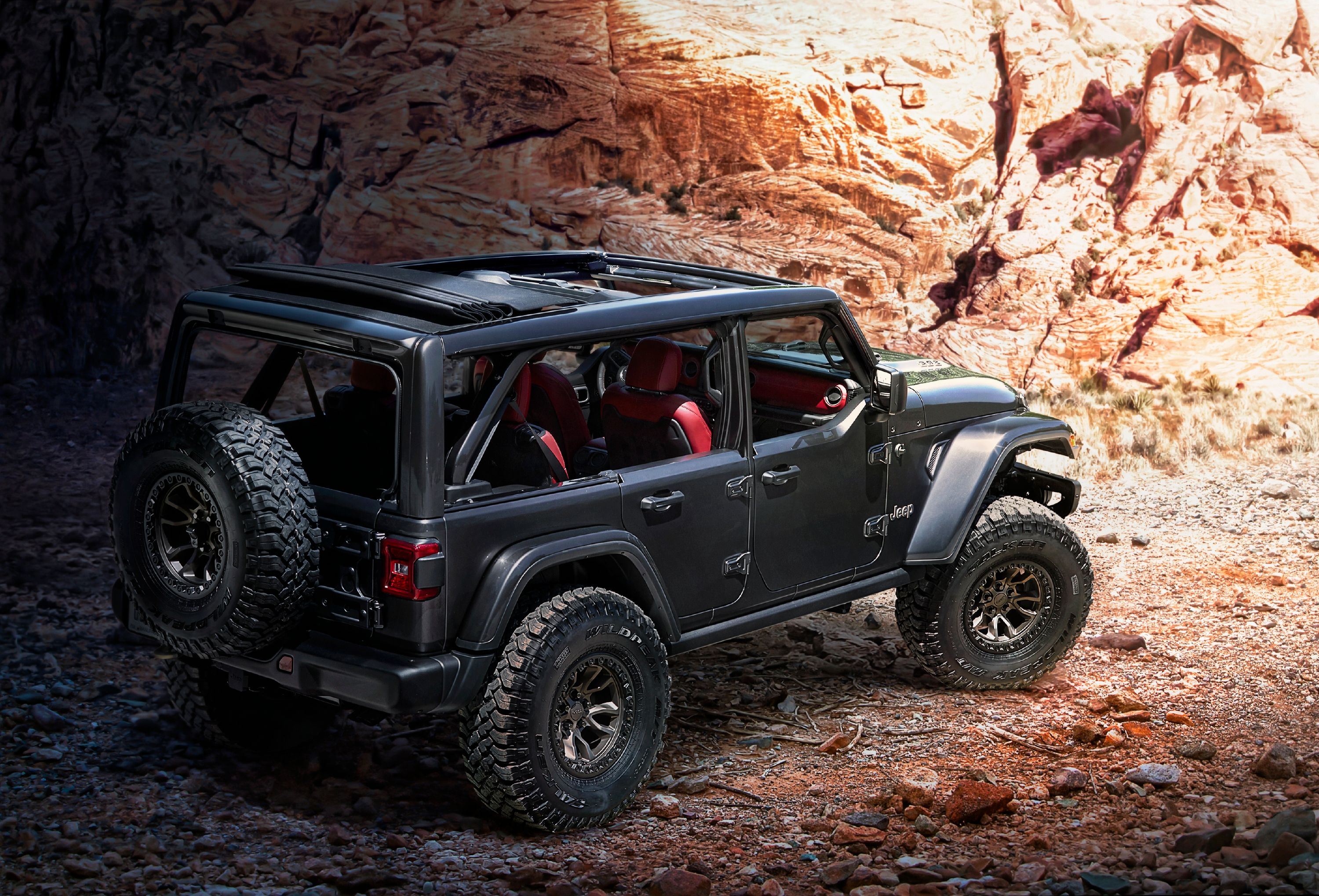 Black Jeep Wrangler Rubicon 392 V-8