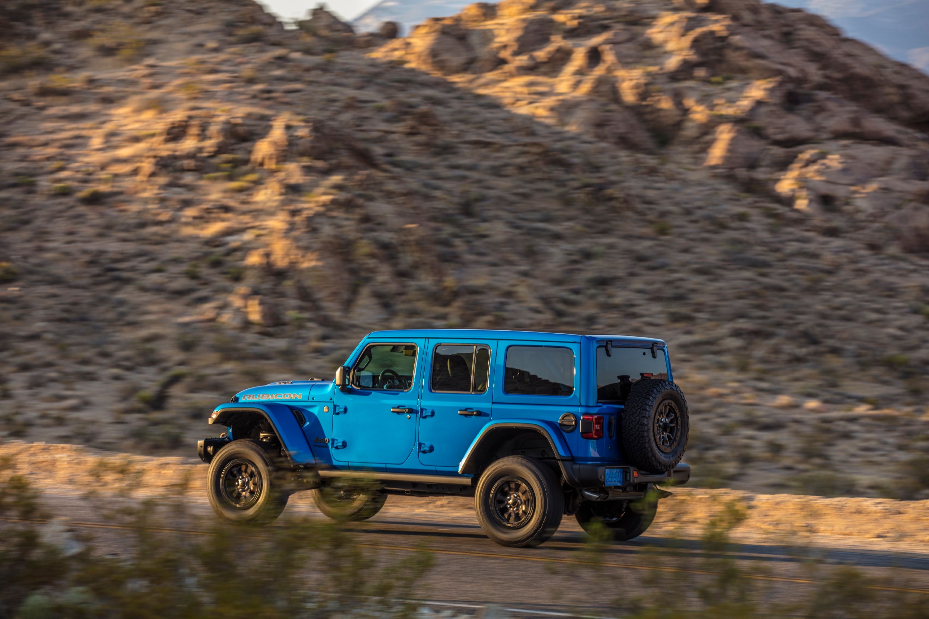 Jeep Wrangler Rubicon 392 packs 470horsepower V8; still offroad capable