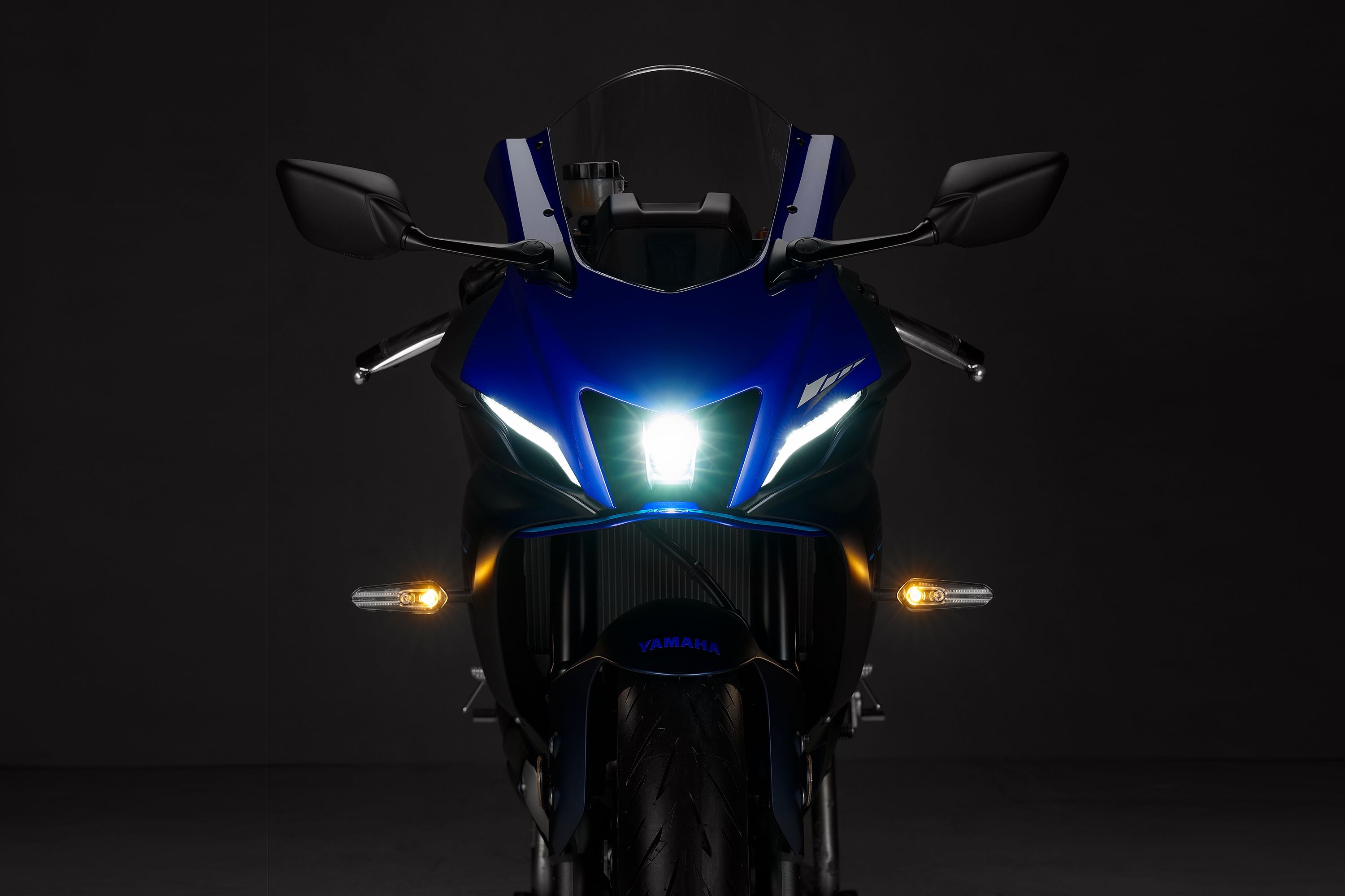 2022 Yamaha YZF-R7 - Performance, Price, and Photos