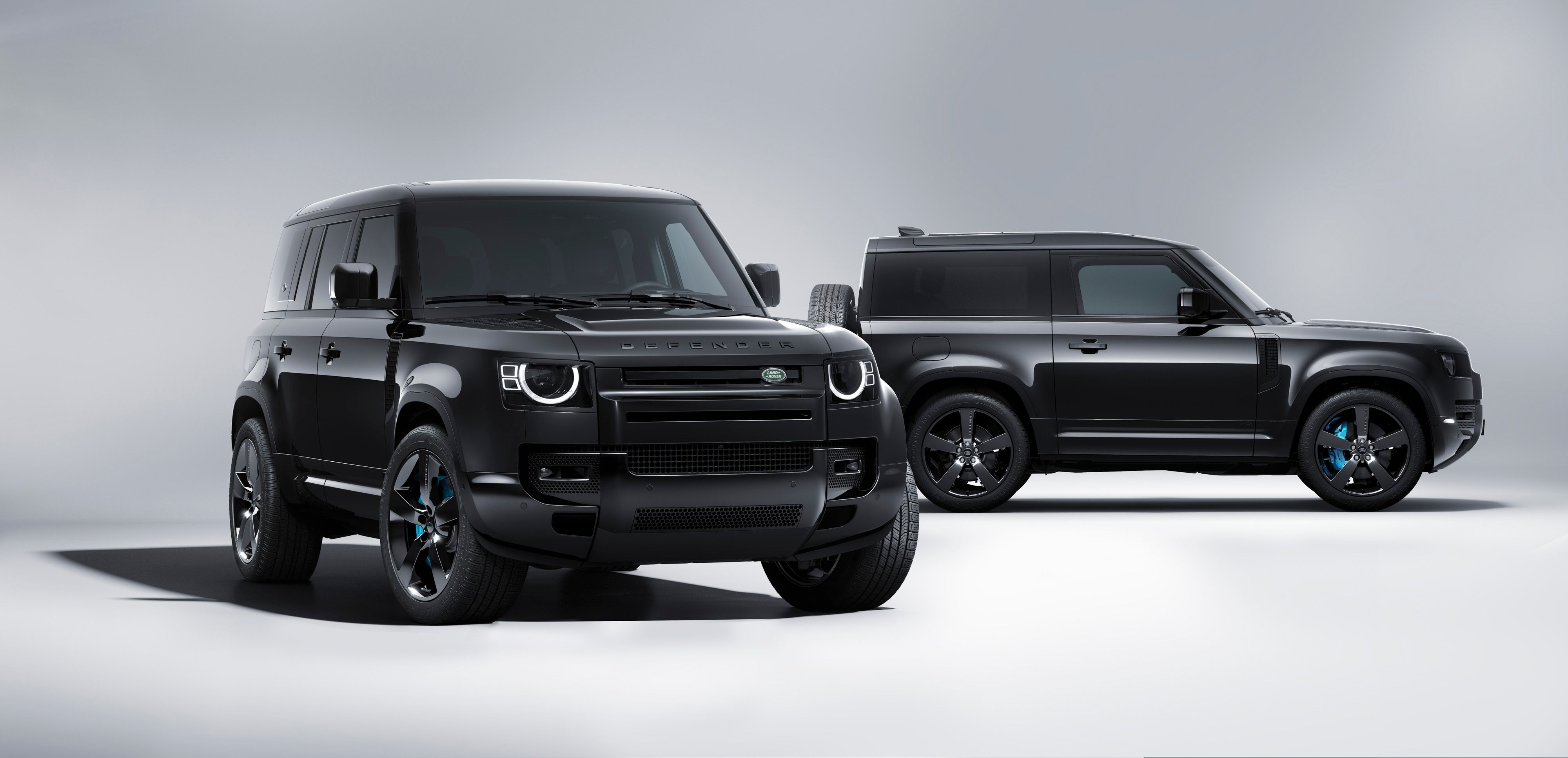 2022 Land Rover Defender V8 Bond Edition