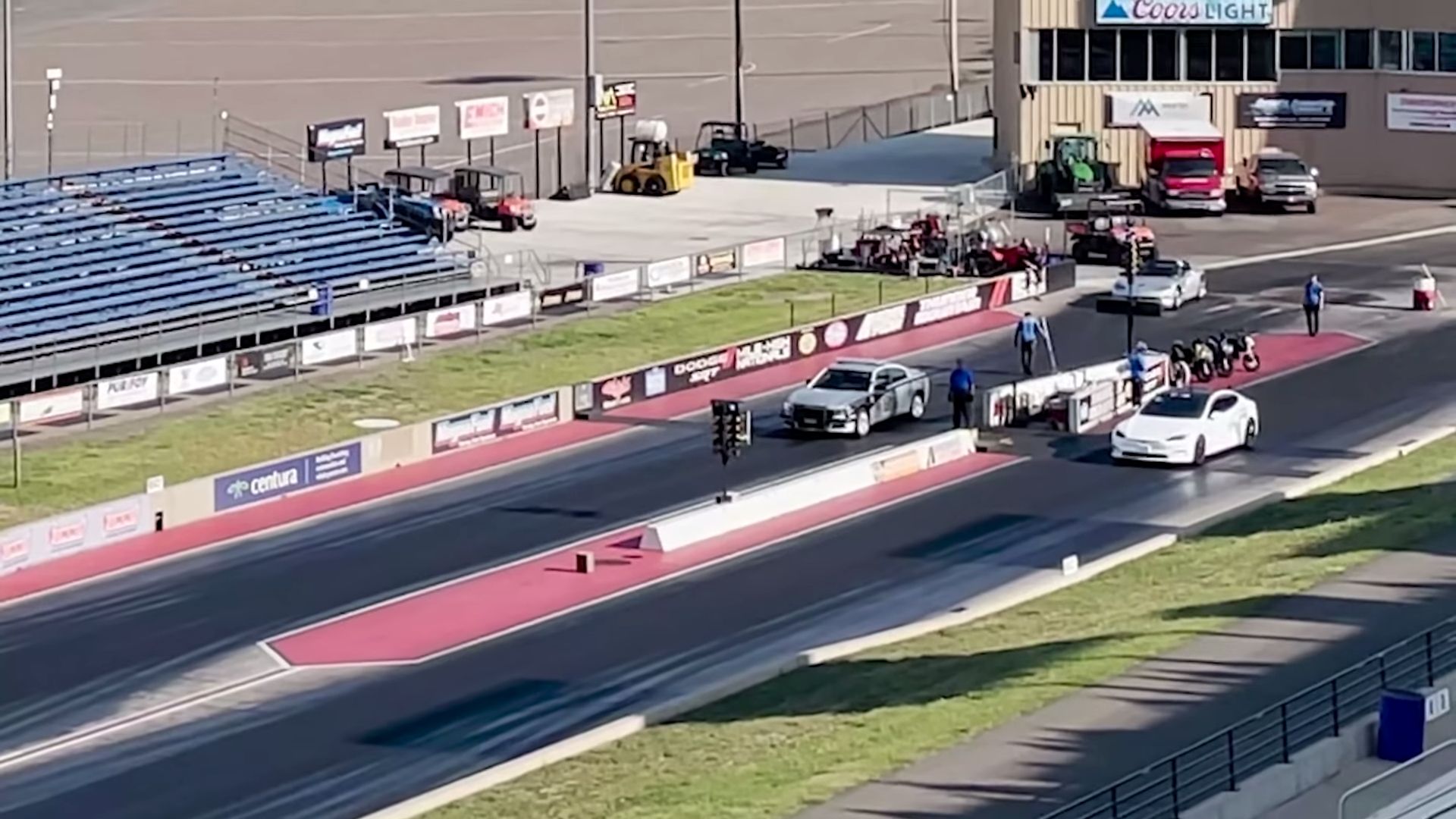 This Drag Race Shows That Your Best Bet Is A Tesla Model S Plaid If You