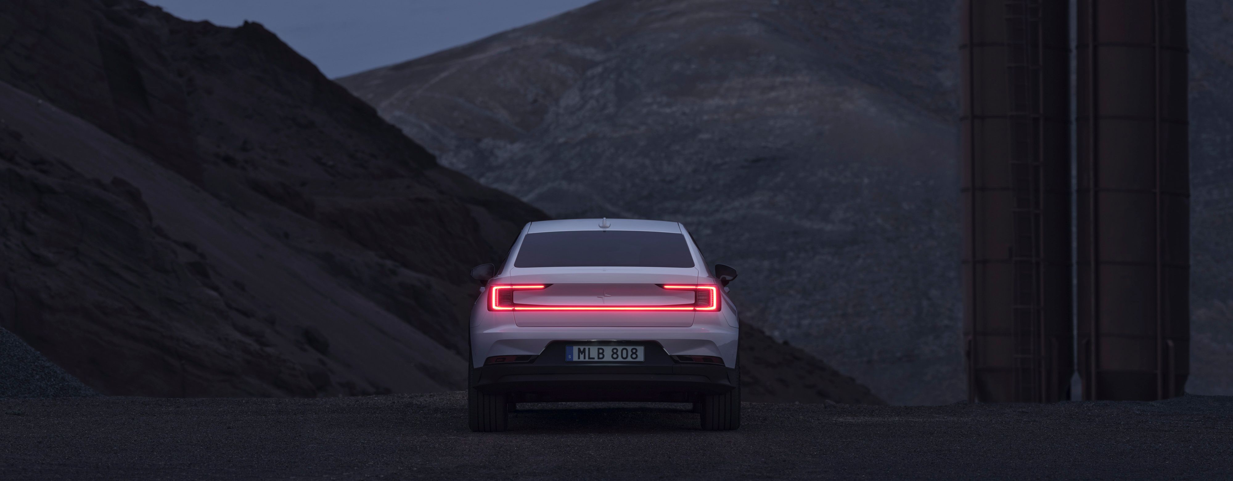 Forget The 4 Series! This Polestar 2 Feature Will Amaze You! - sdg94x9