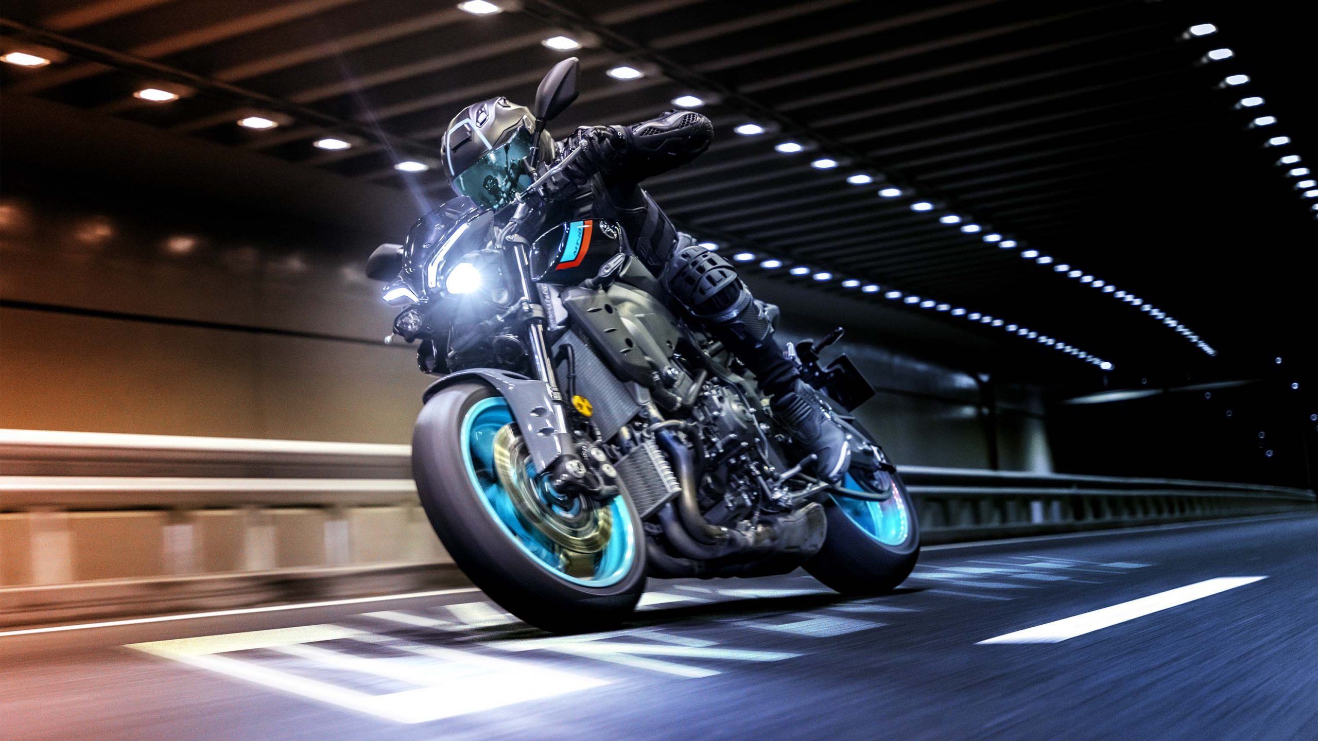 Cyan 2022 Yamaha MT-10 in a tunnel naked bike