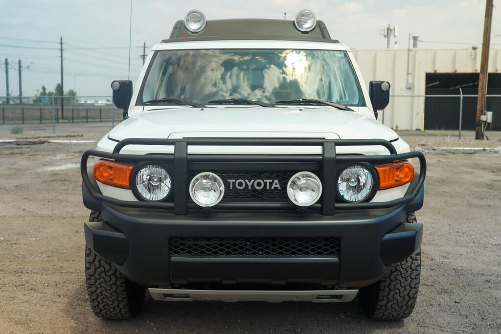 A FactorySupercharged Toyota FJ Cruiser Is Being Sold For 80,000