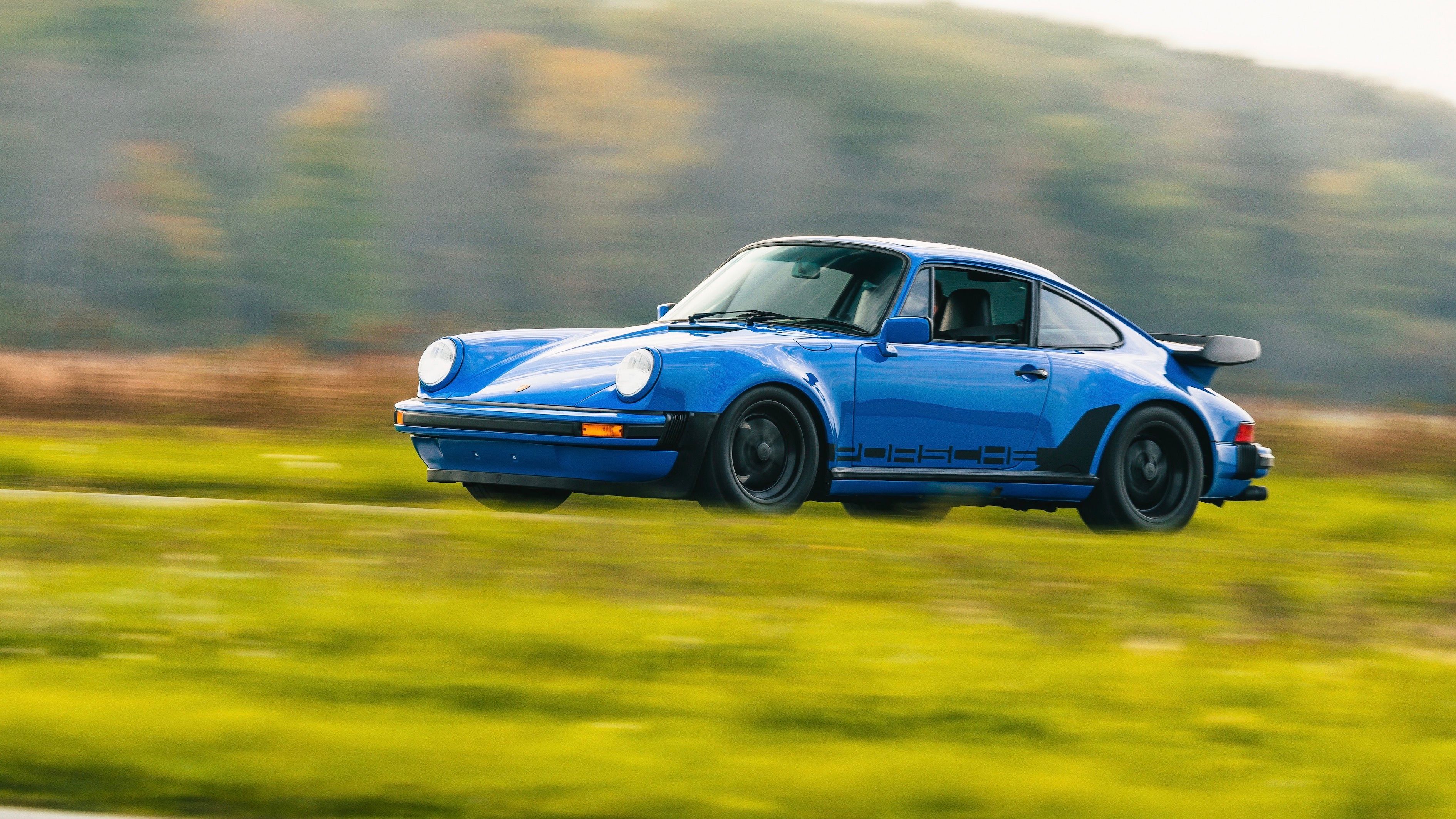 Porsche 911 Turbo (930) - The Widowmaker That Started The Turbocharging ...